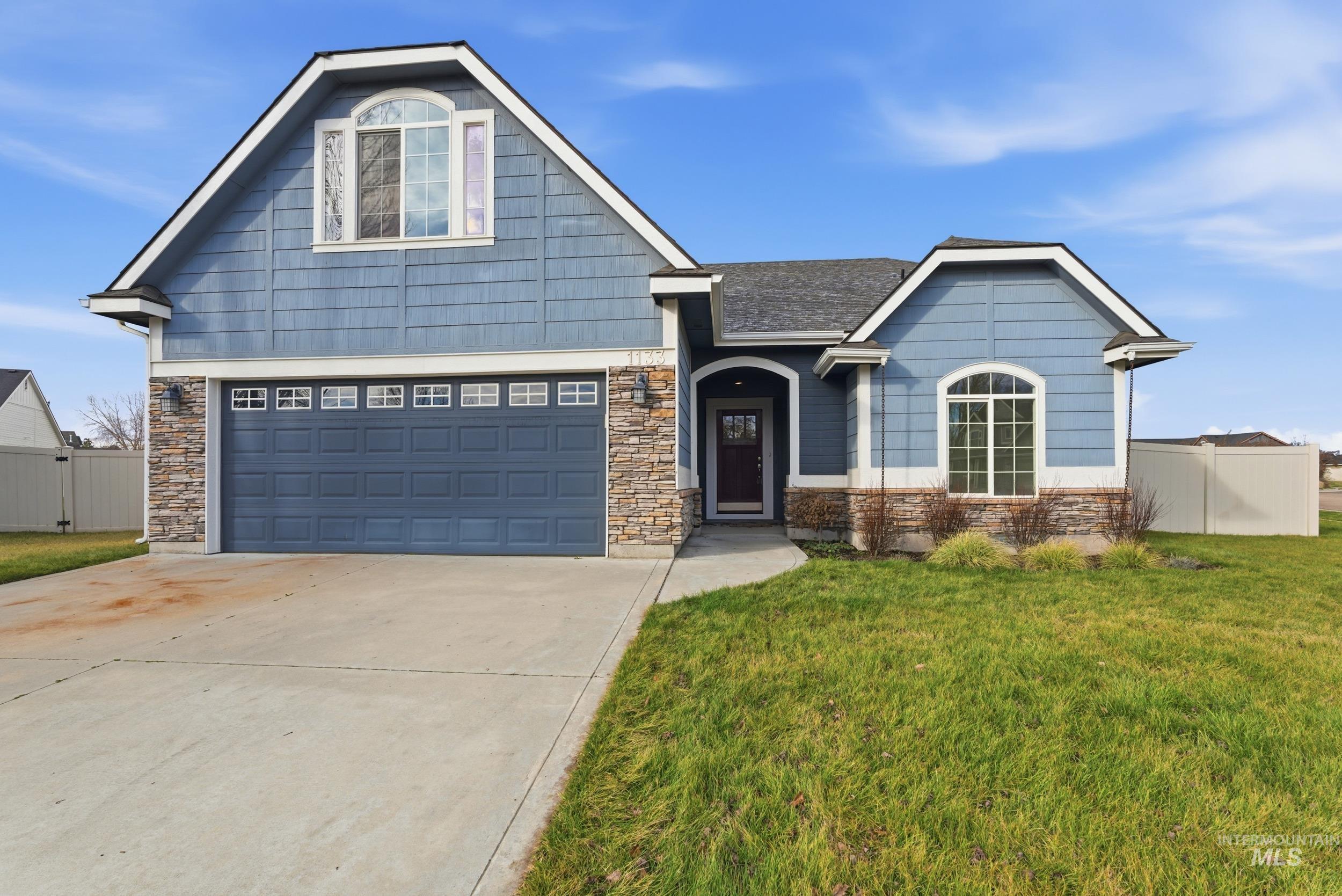 1133 N Powder River Dr.