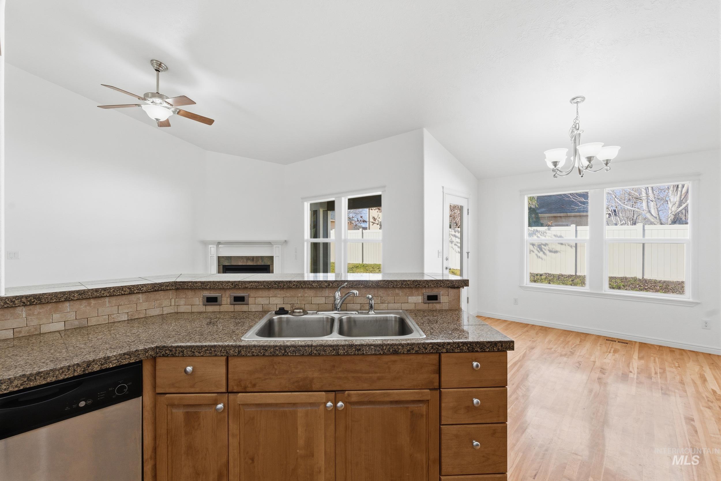 1133 N Powder River Dr.