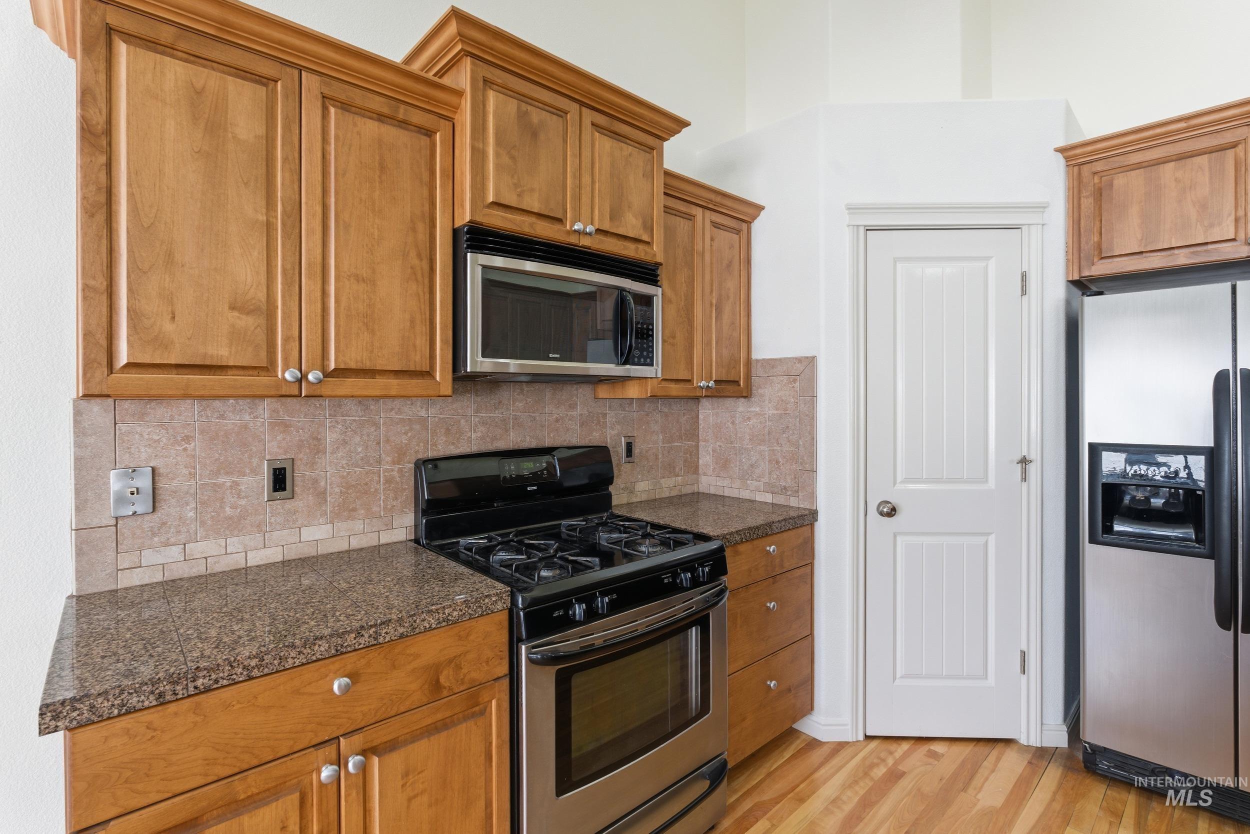 1133 N Powder River Dr.