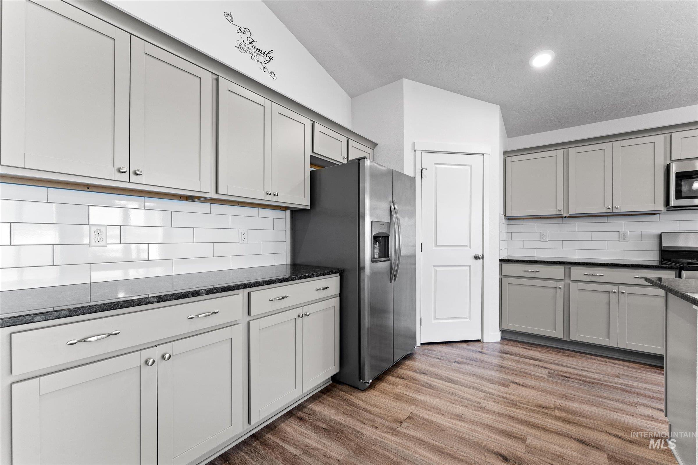 17798 Goose Ridge Ave