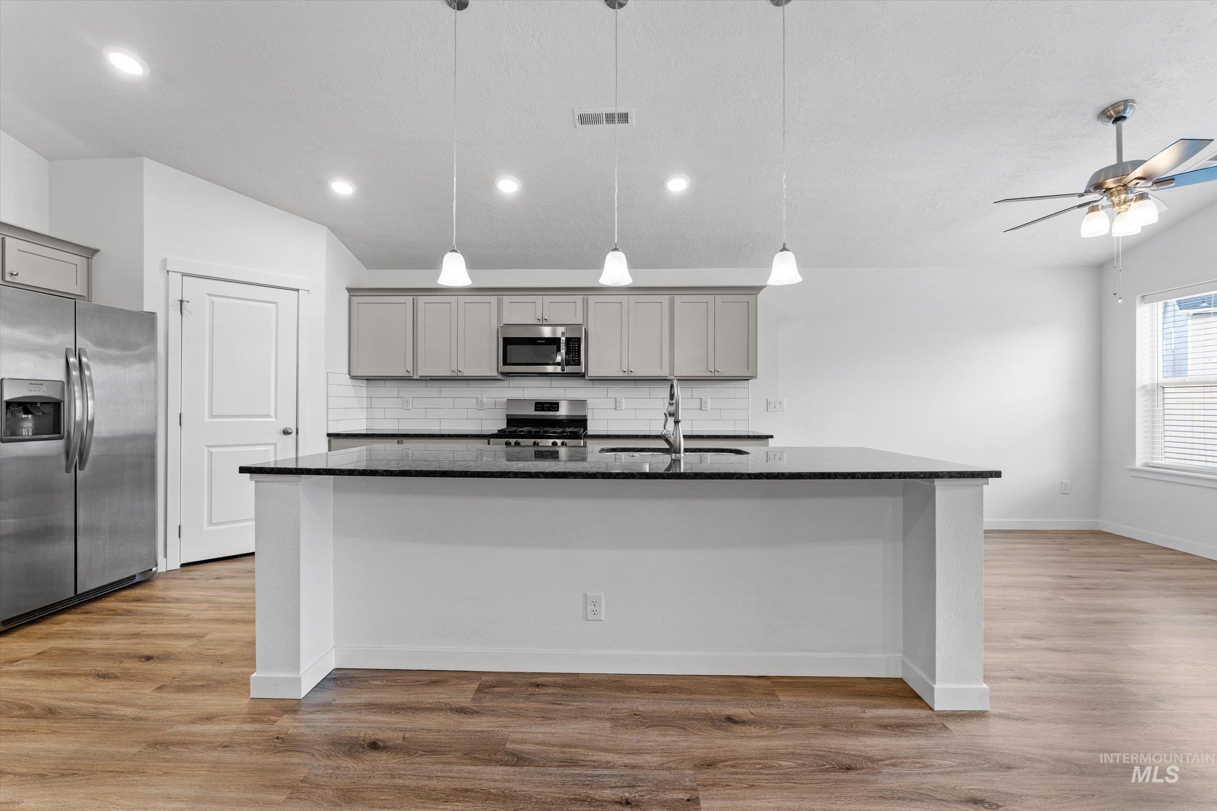 17798 Goose Ridge Ave