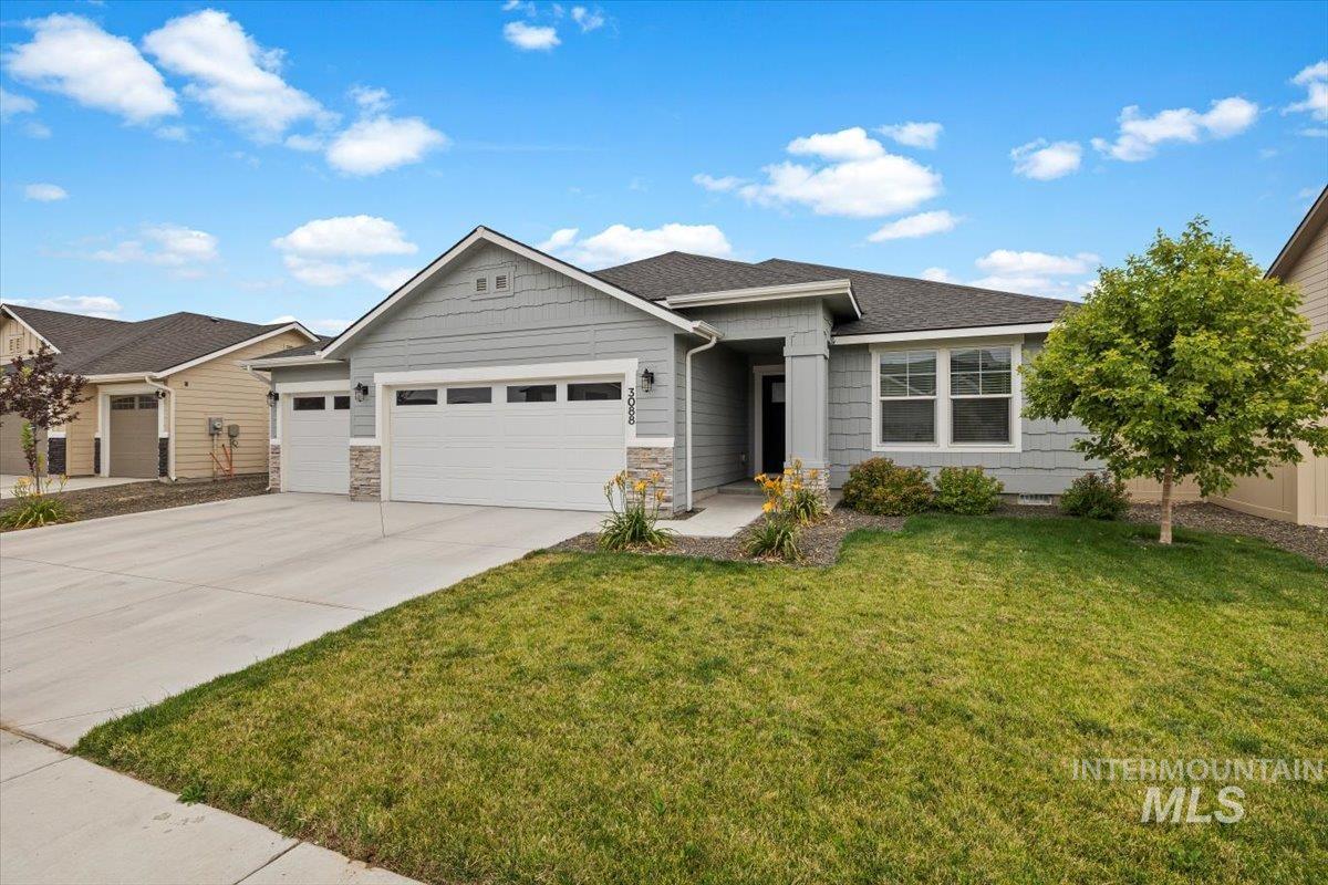 3088 N Night Owl Ave