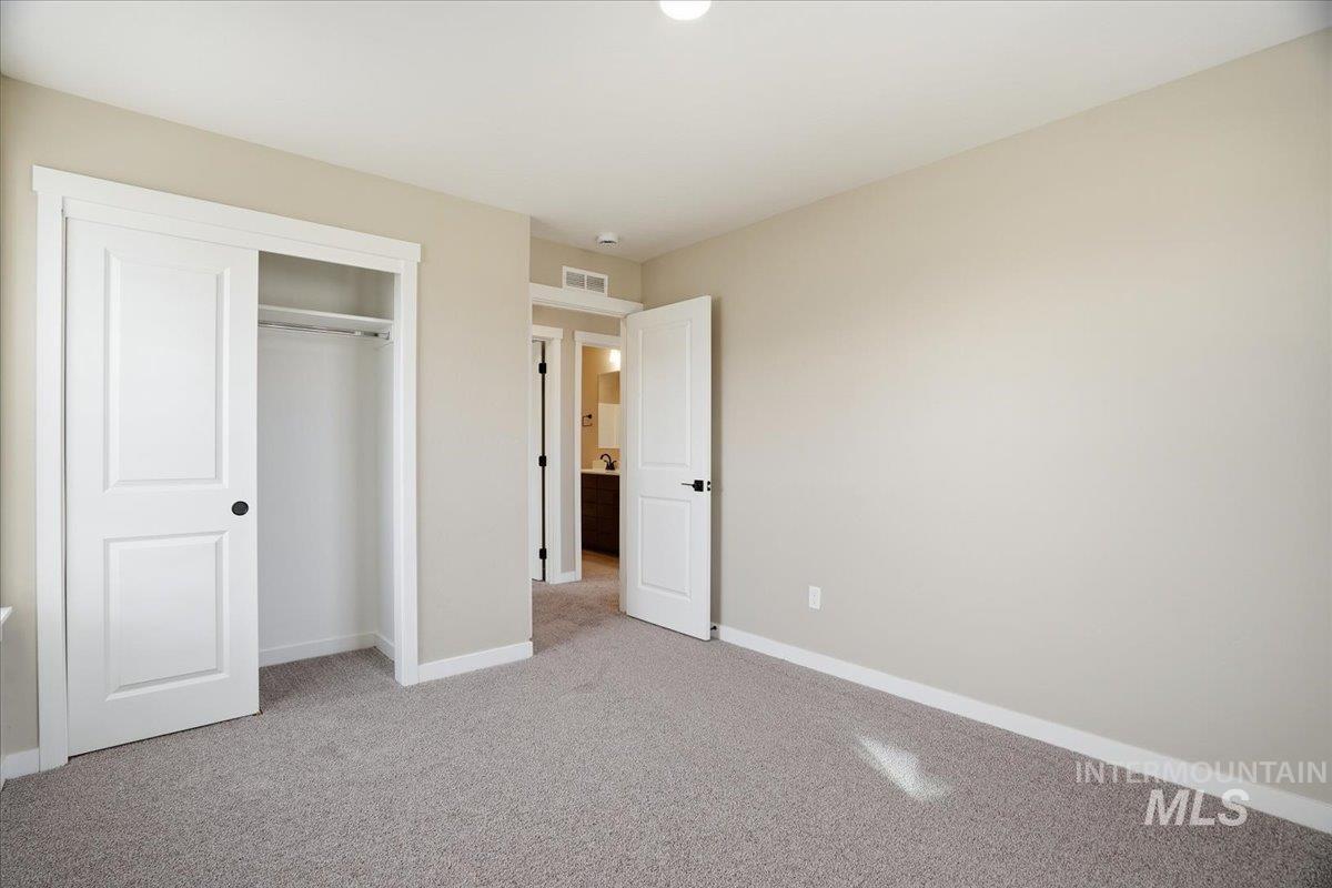 1217 Stirling Meadows Ct