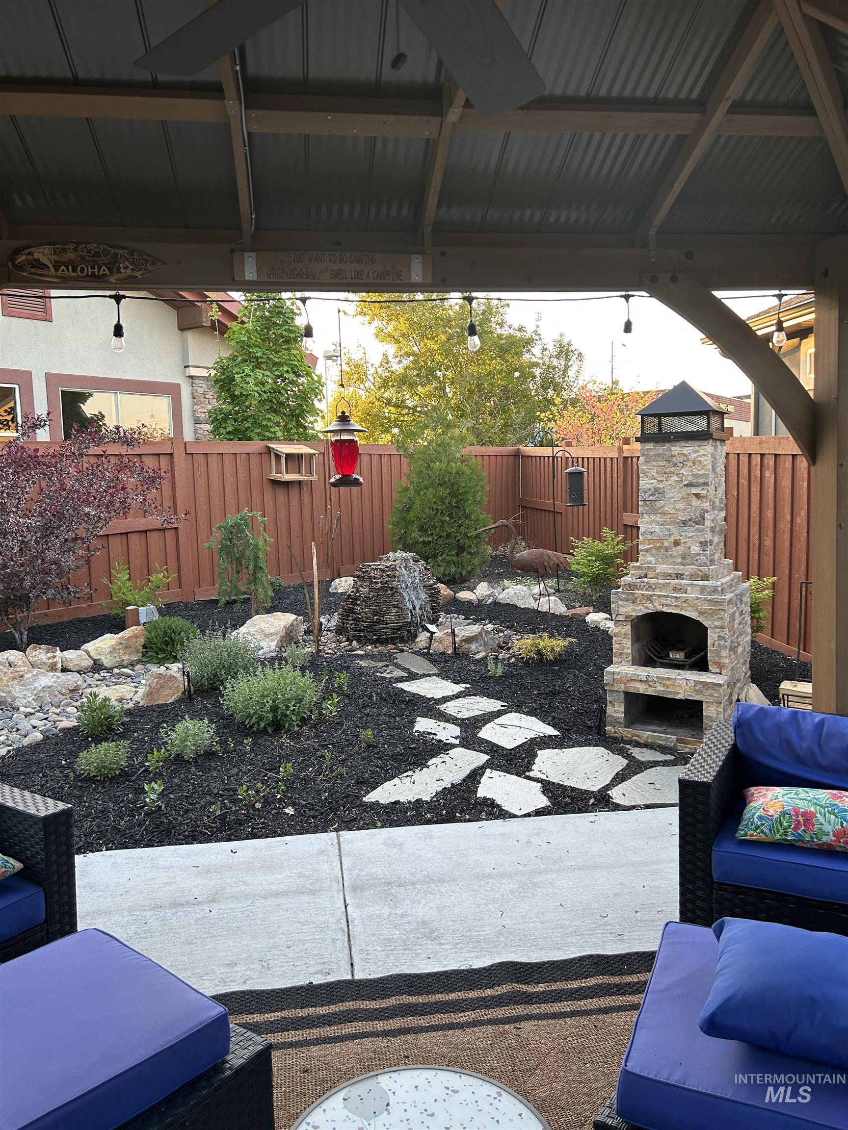 189 S Devon Ave.