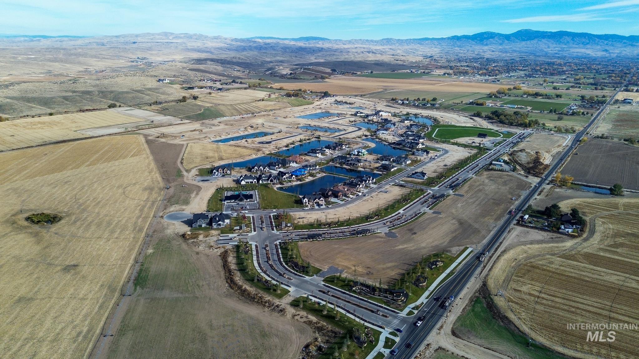 3491 N Templeton Way