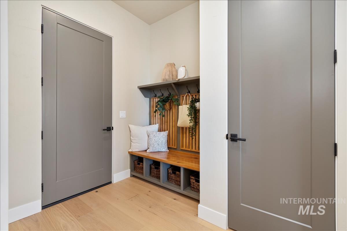 3491 N Templeton Way