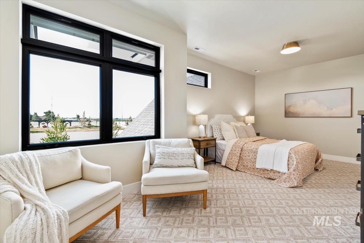 3491 N Templeton Way