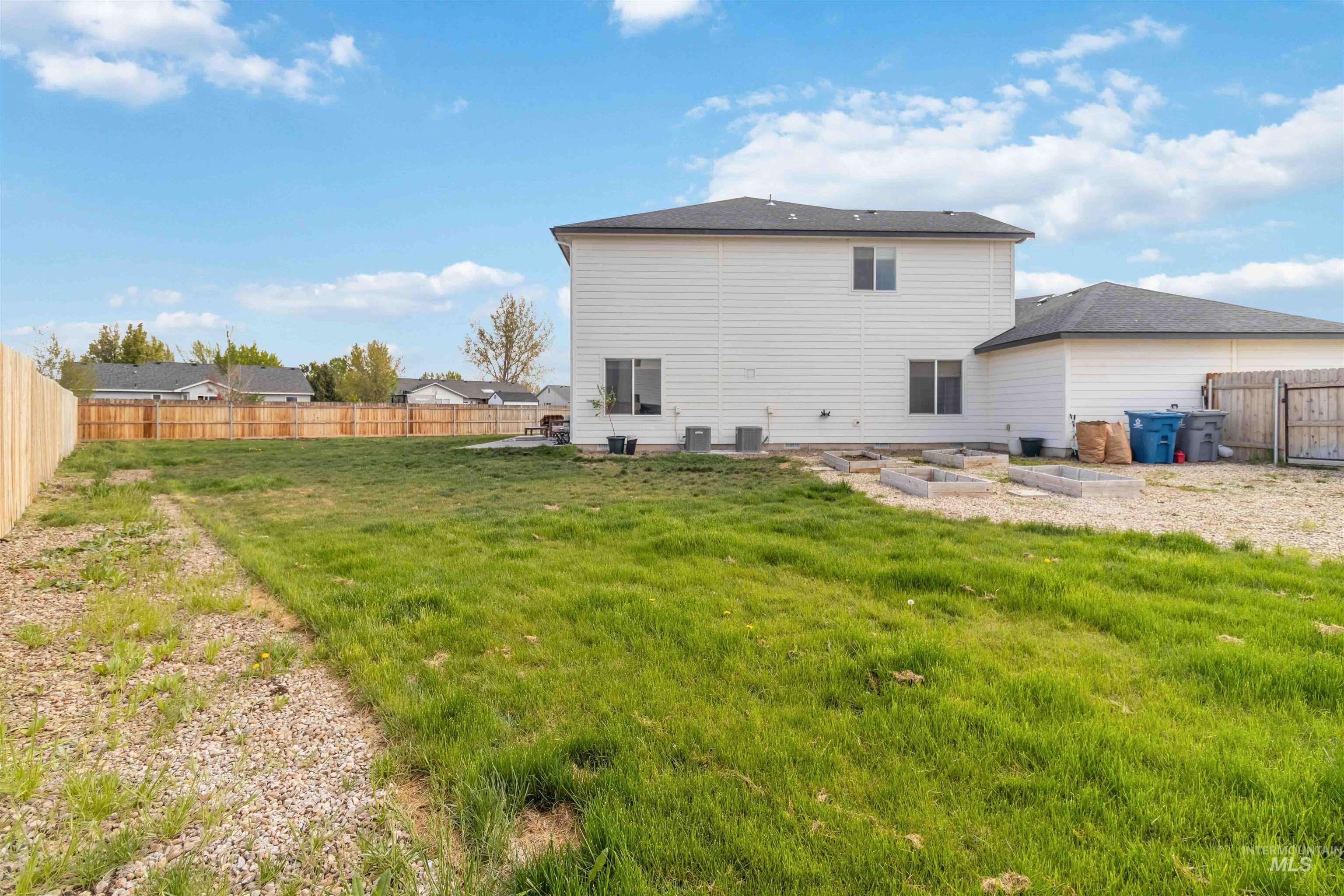 1625 SW Accipiter