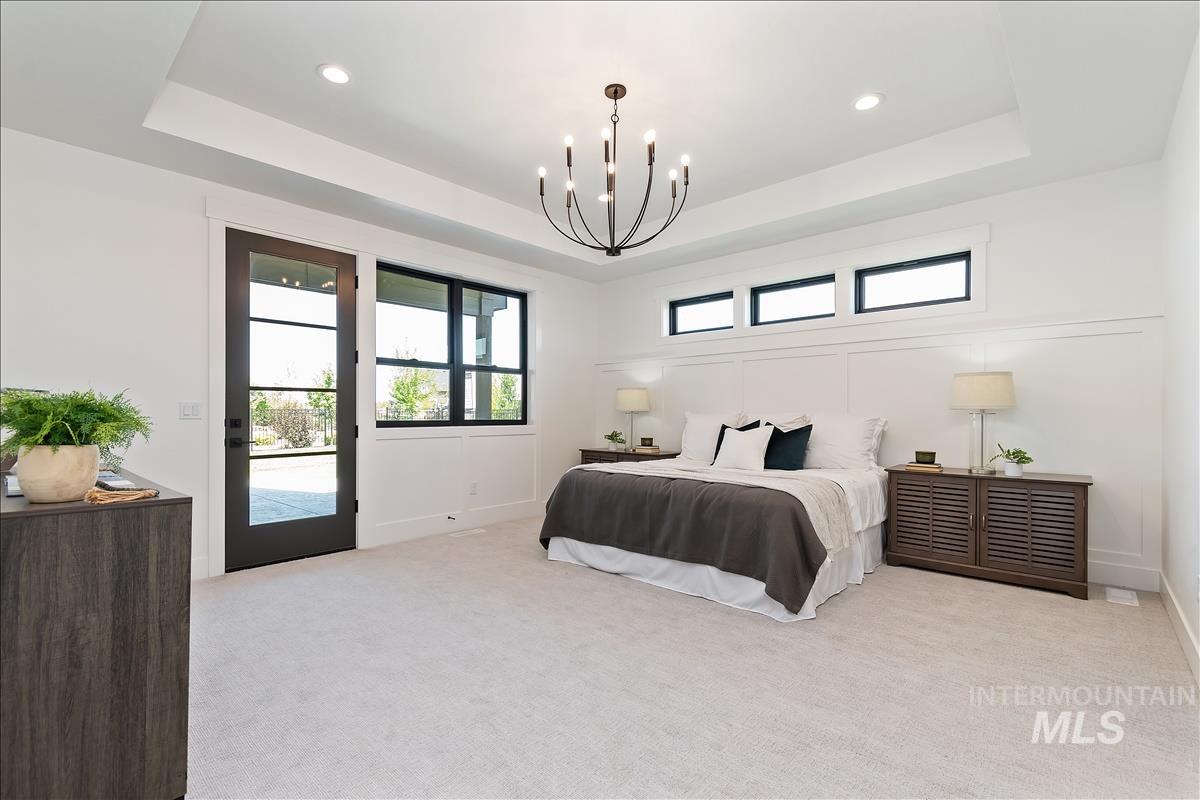 3506 N Templeton Way