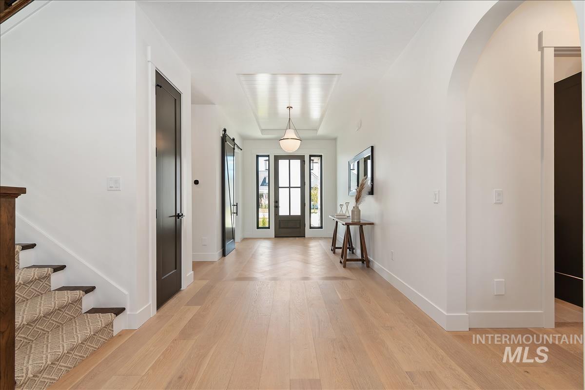 3506 N Templeton Way