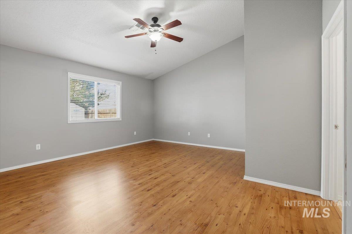 3273 N Chatterton Way