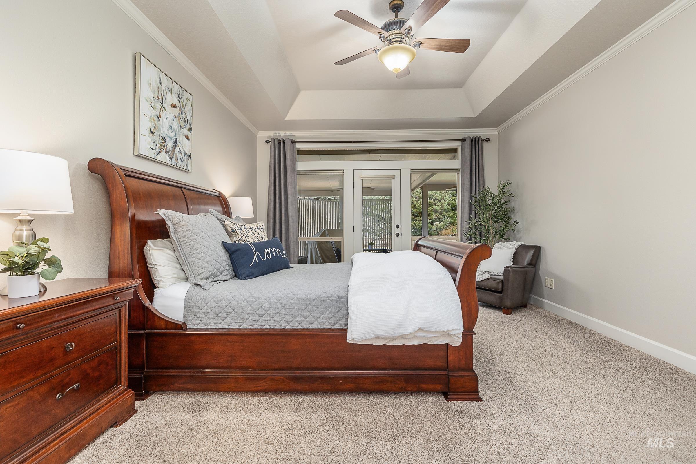 1536 E Daylesford Dr