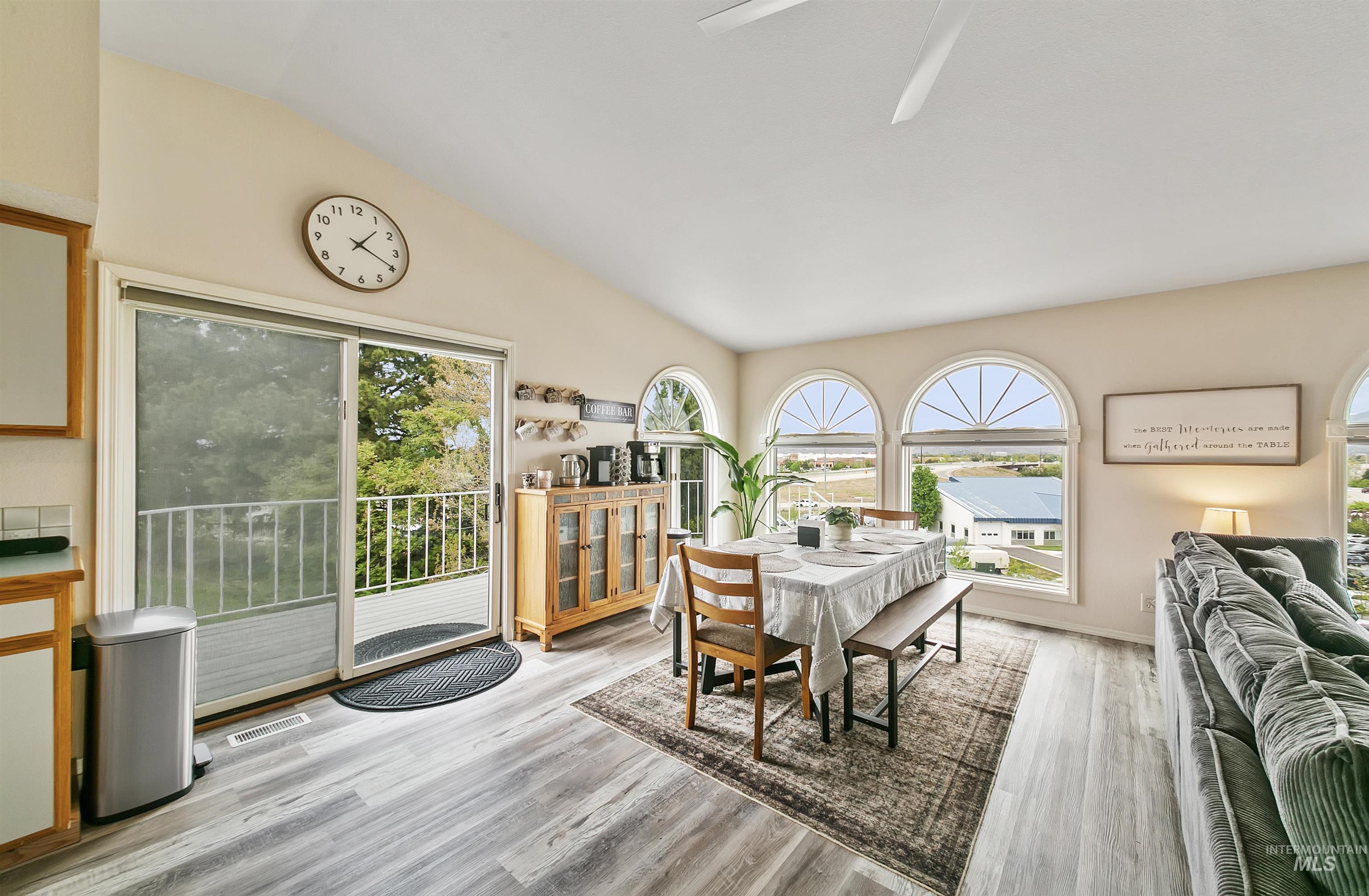 332 S Bitteroot Drive