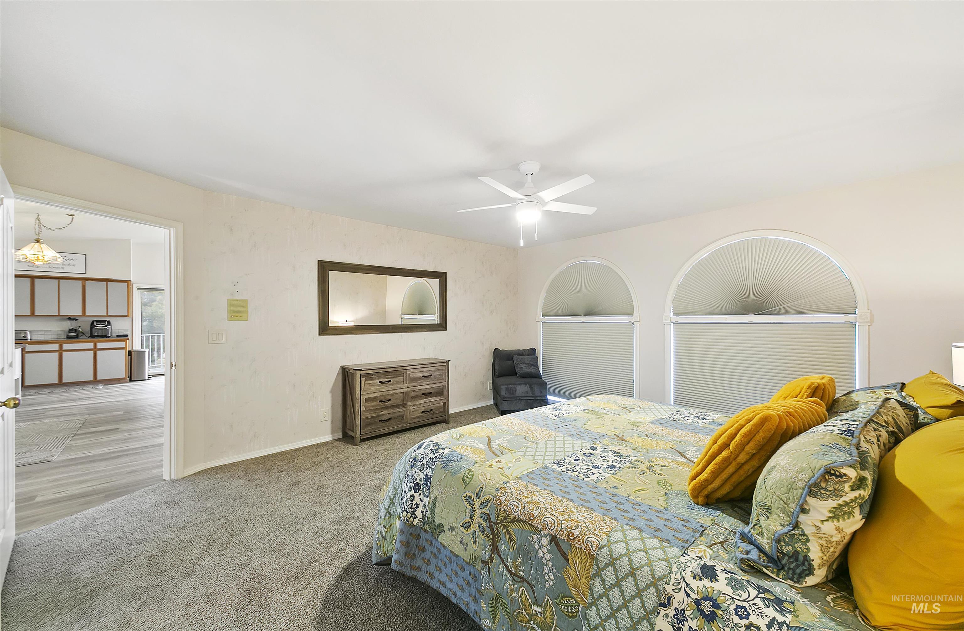332 S Bitteroot Drive