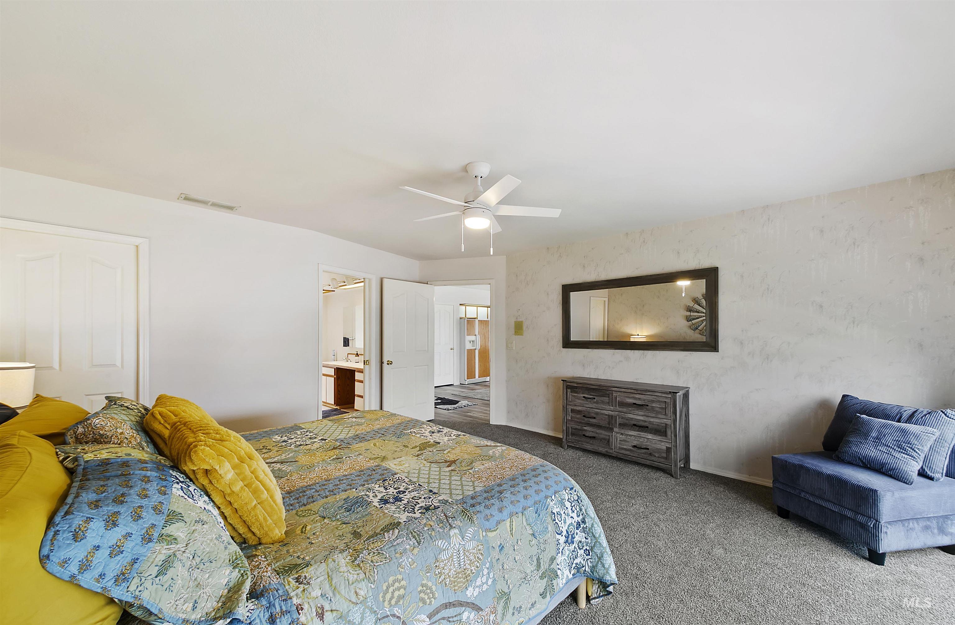 332 S Bitteroot Drive