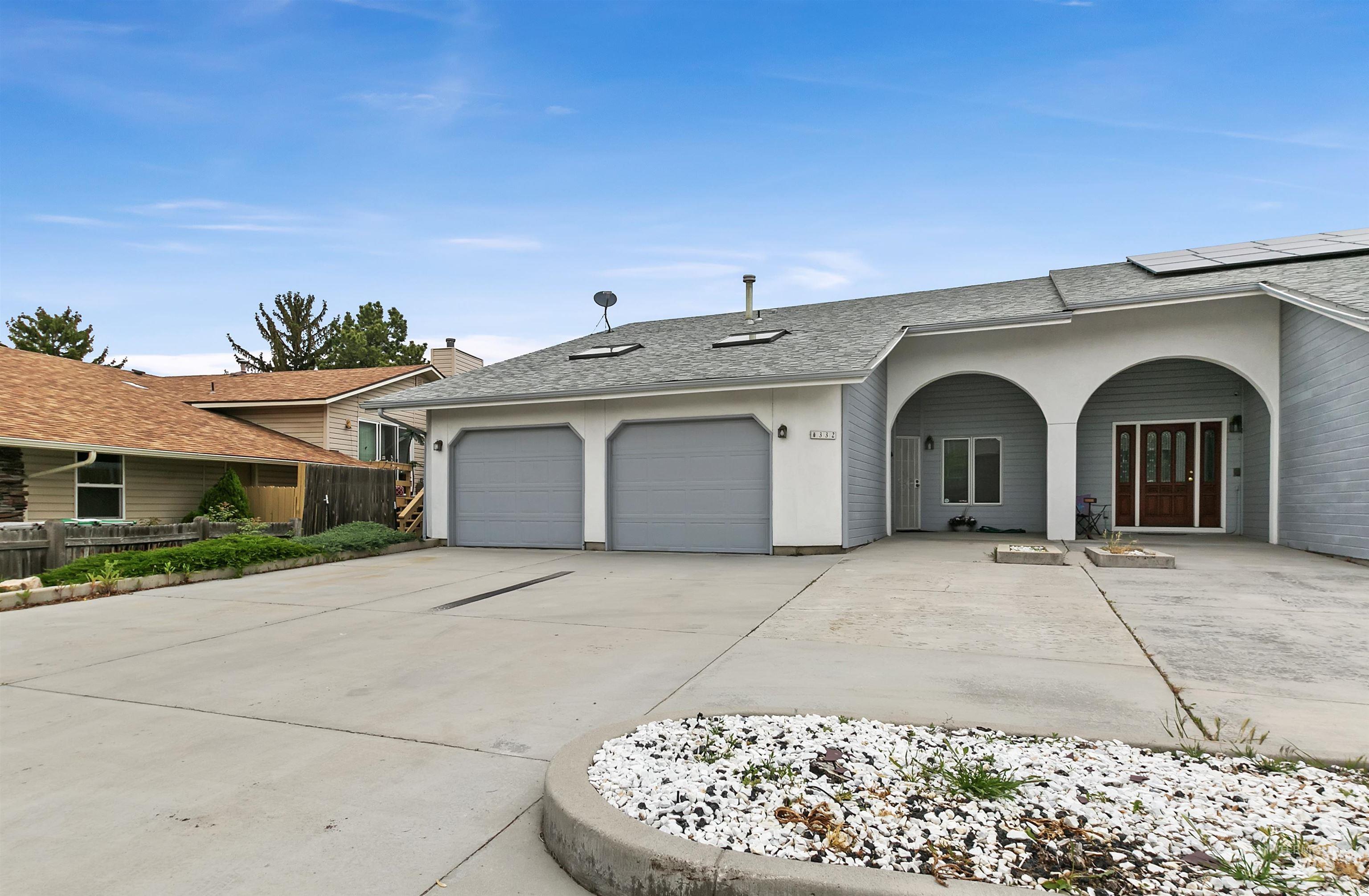 332 S Bitteroot Drive