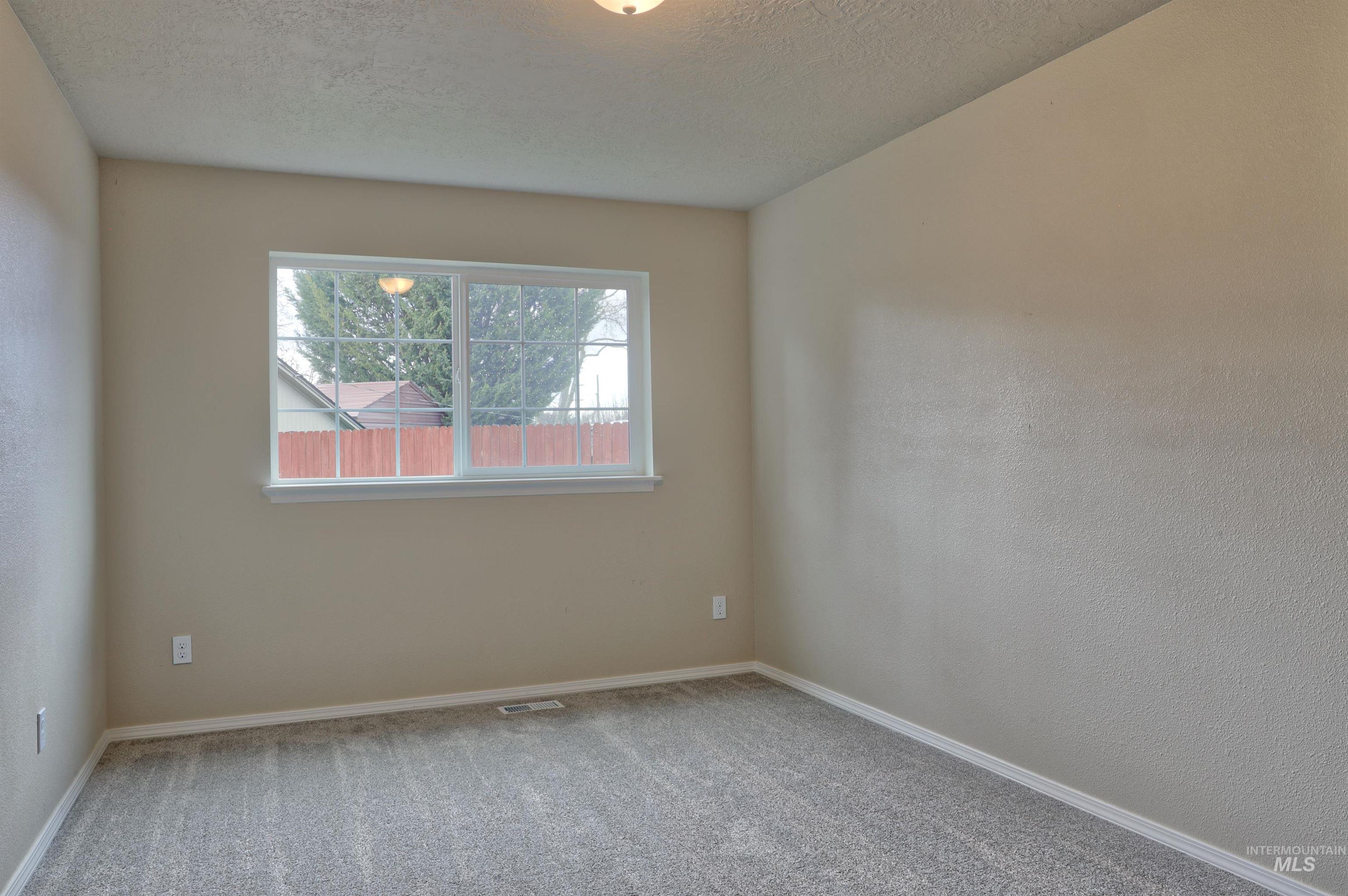719 Benton Avenue