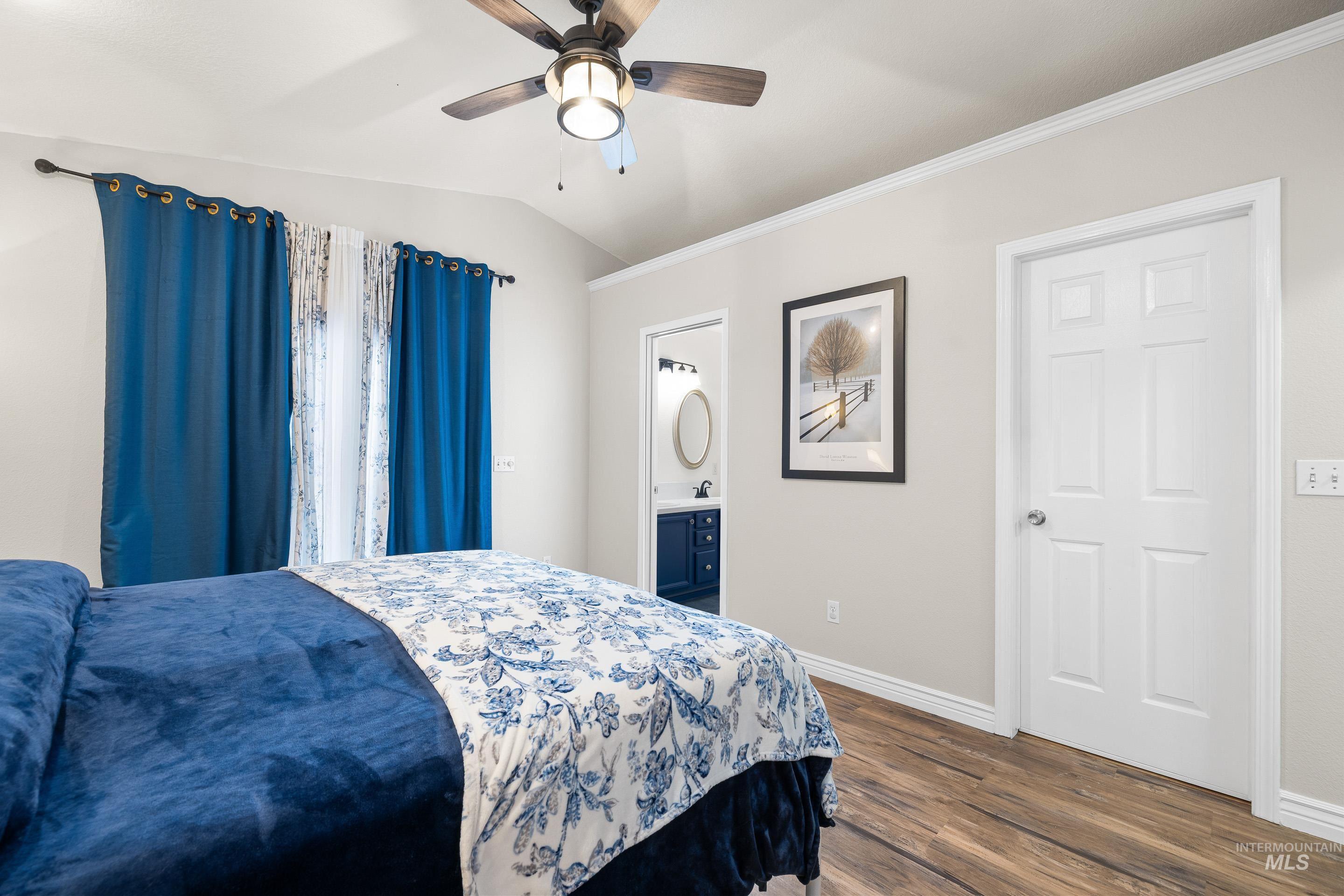 2600 W Creekstone