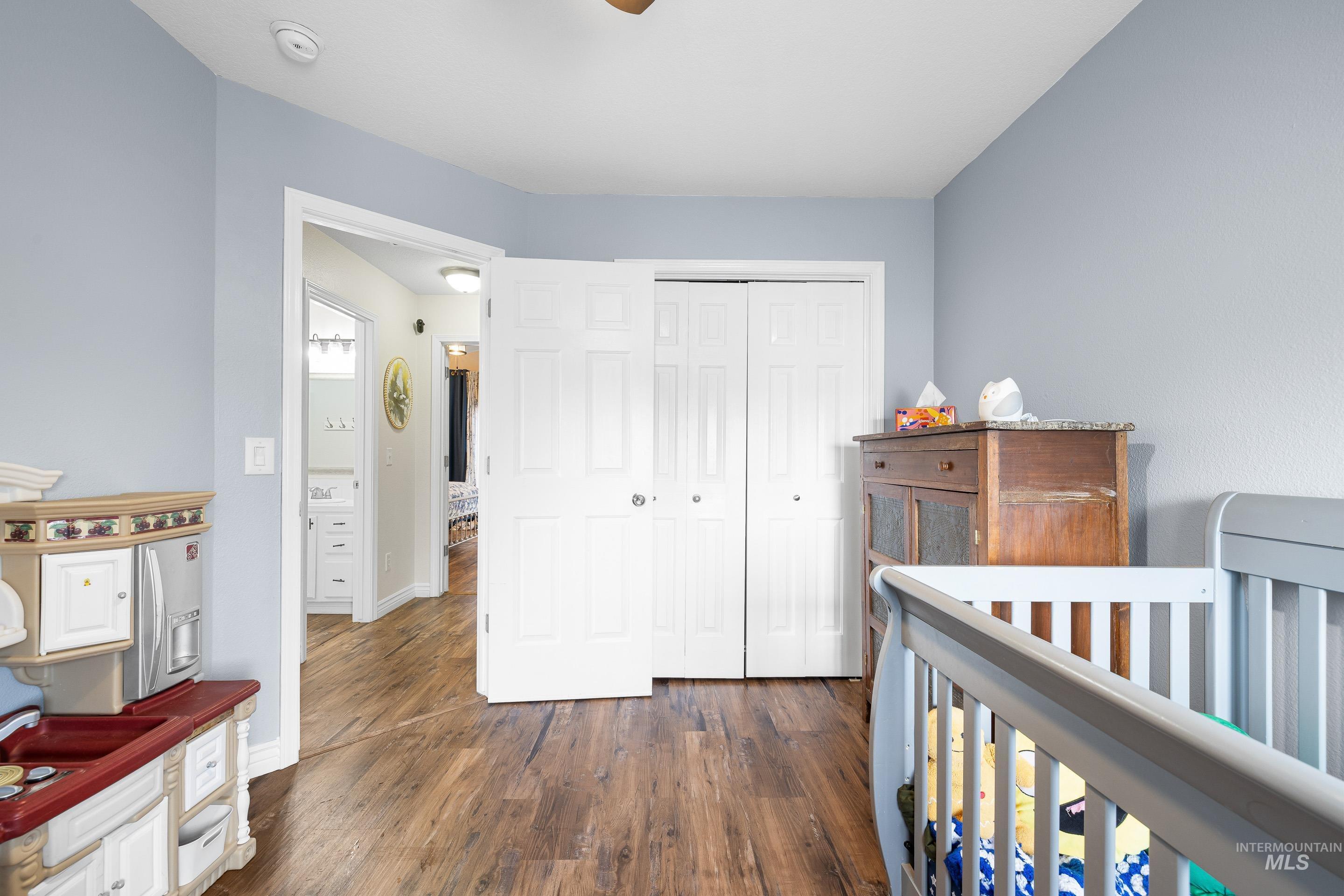2600 W Creekstone