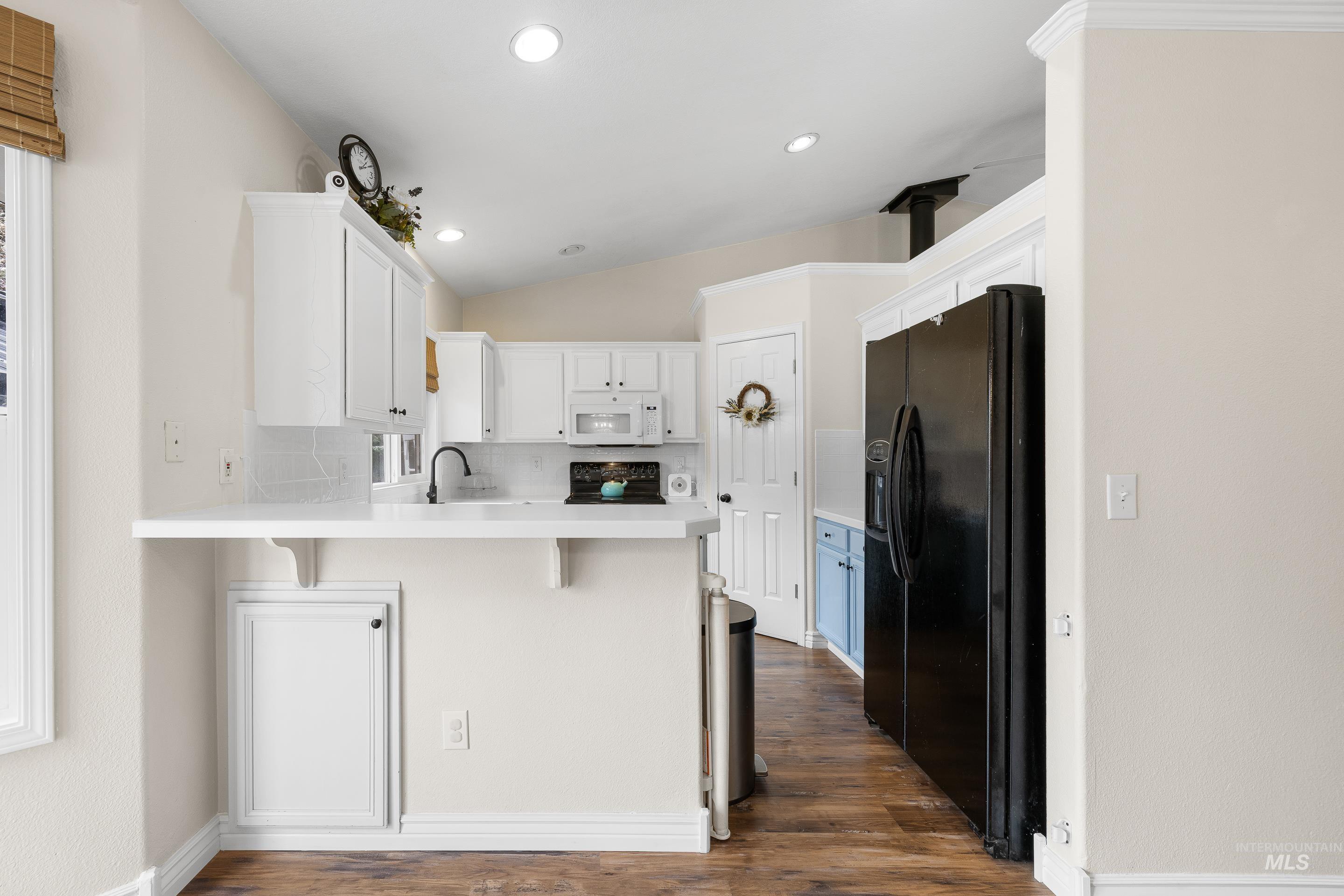 2600 W Creekstone