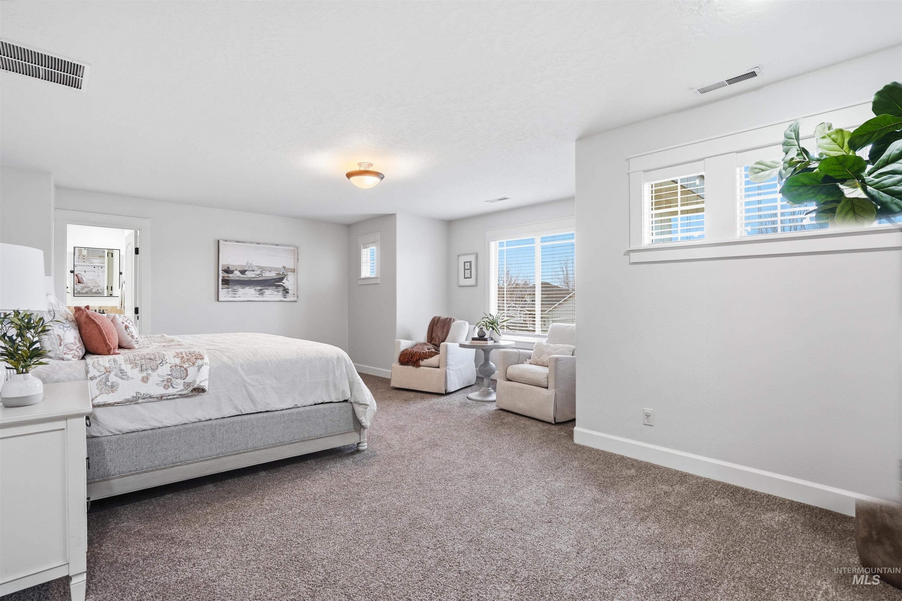 2326 E Wigle Dr