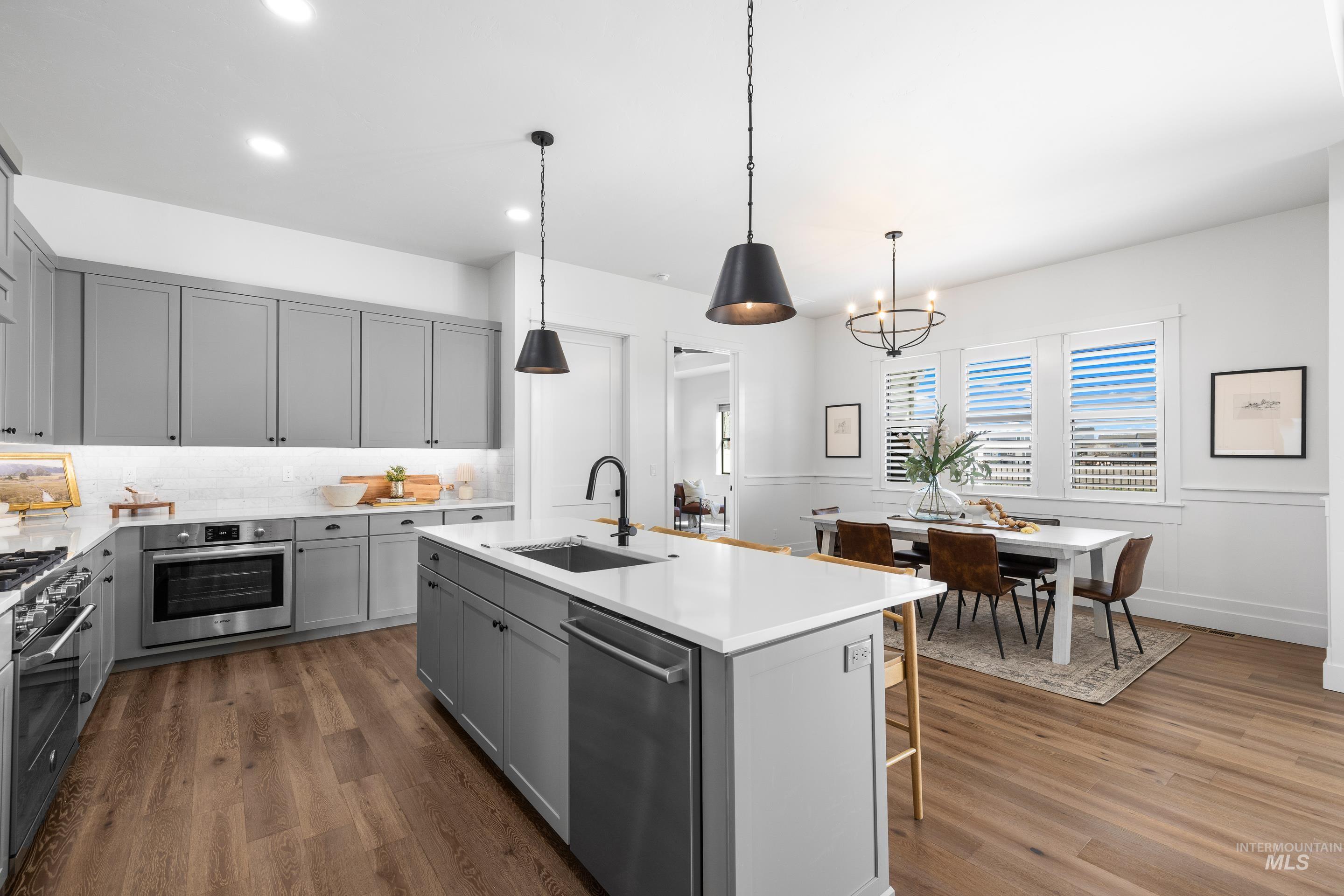 3078 N N Sun City Ave