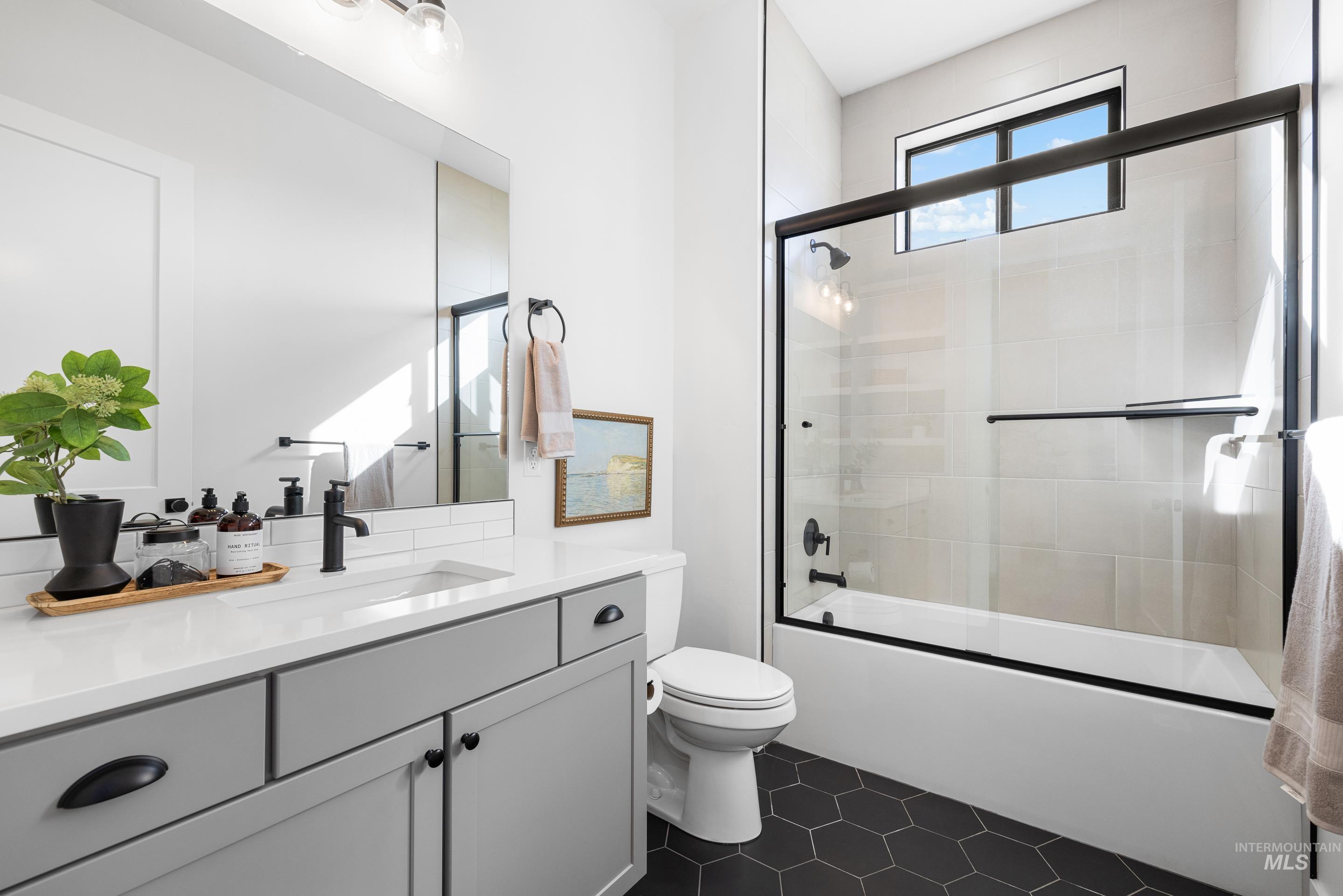 3078 N N Sun City Ave