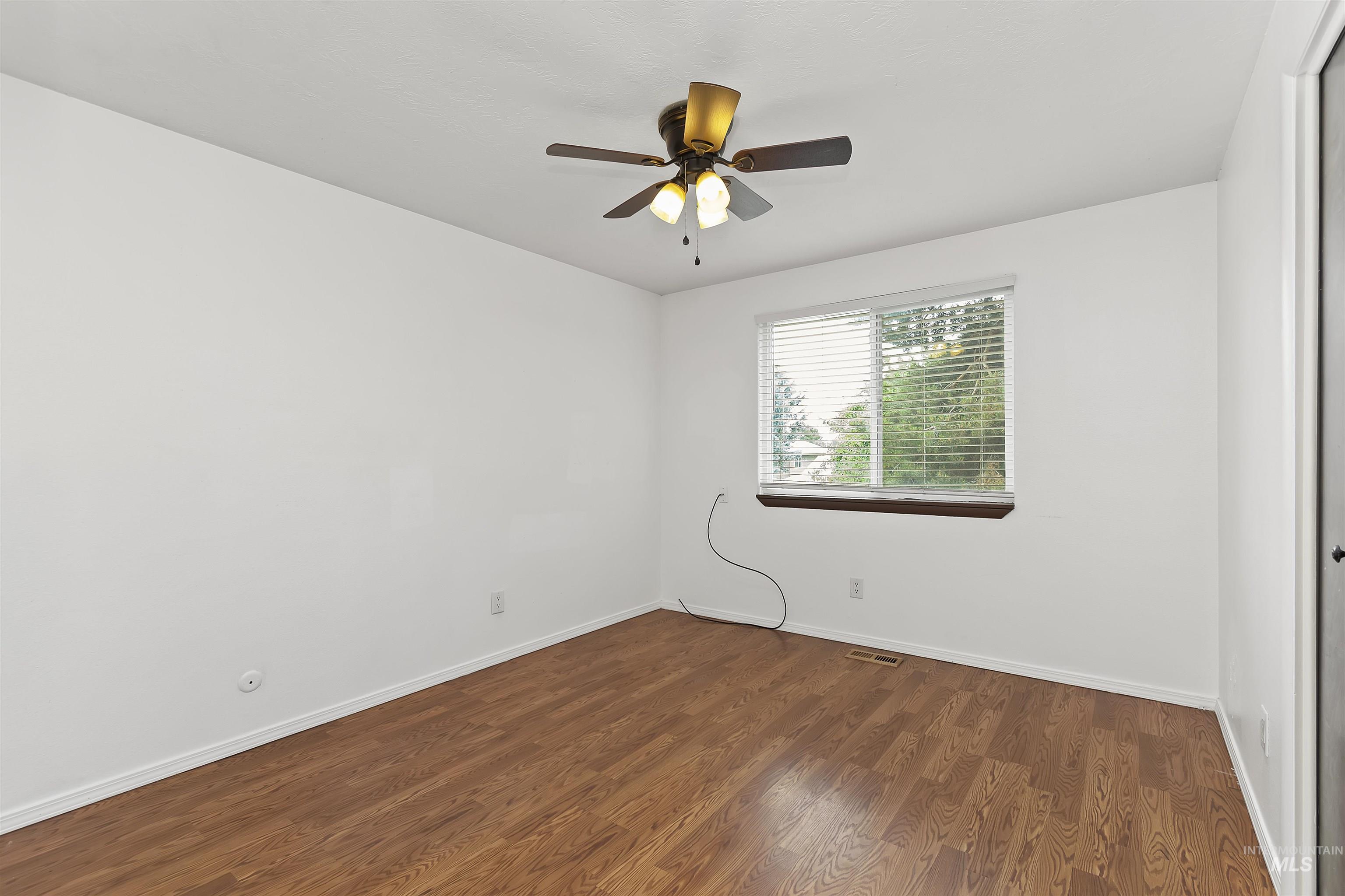 7107 W Amity Rd