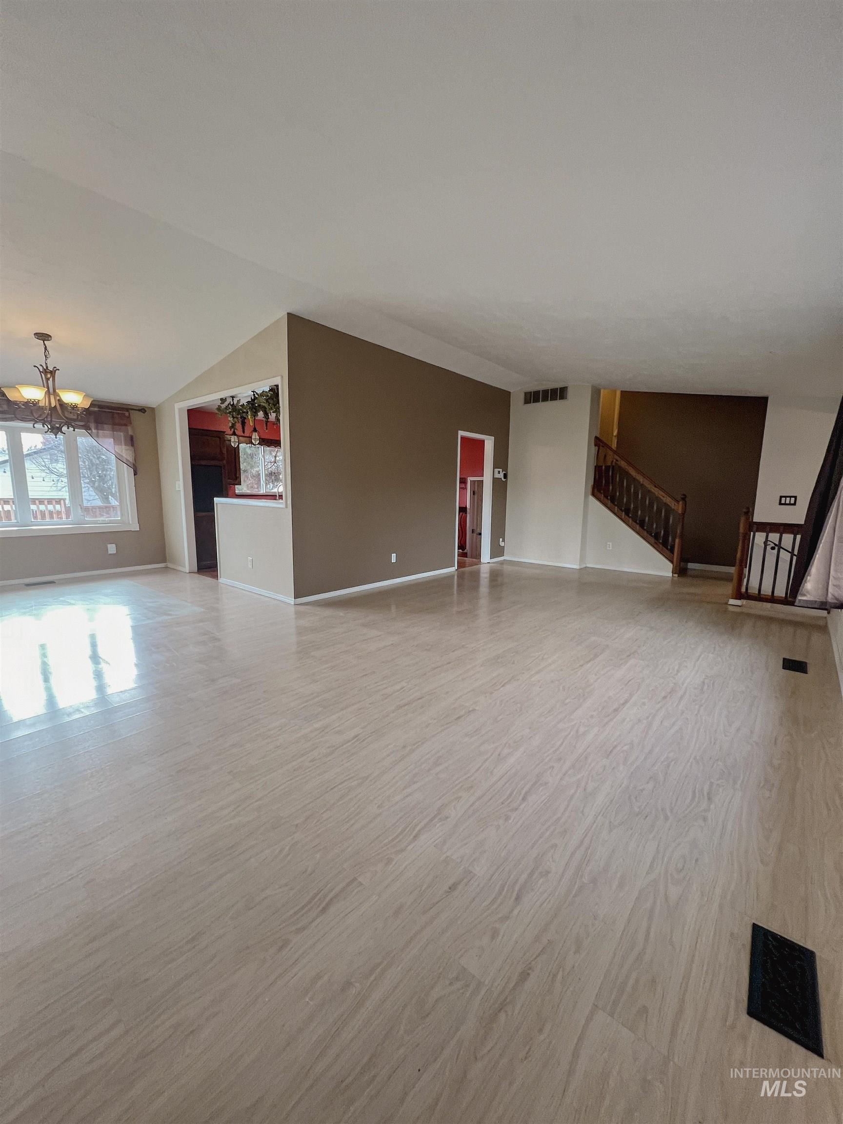 7107 W Amity Rd