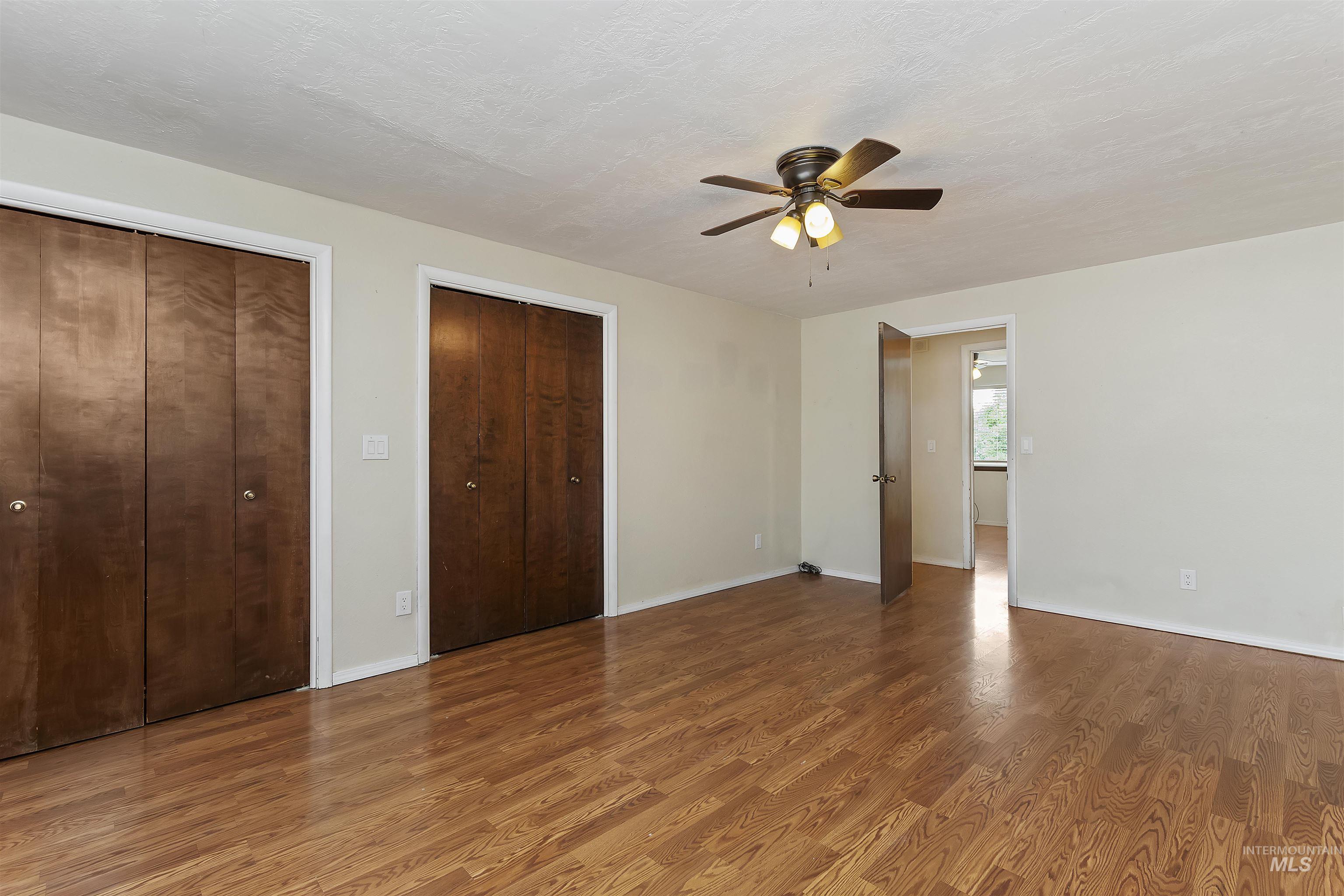7107 W Amity Rd