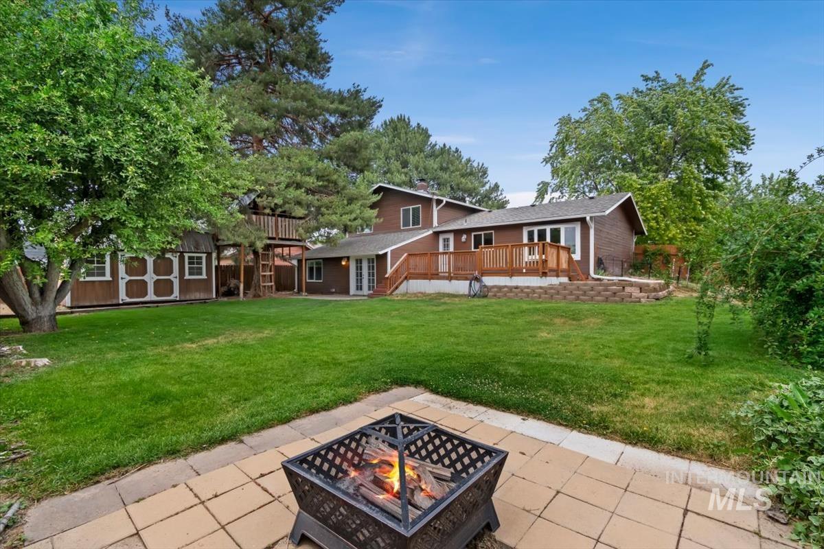 7107 W Amity Rd