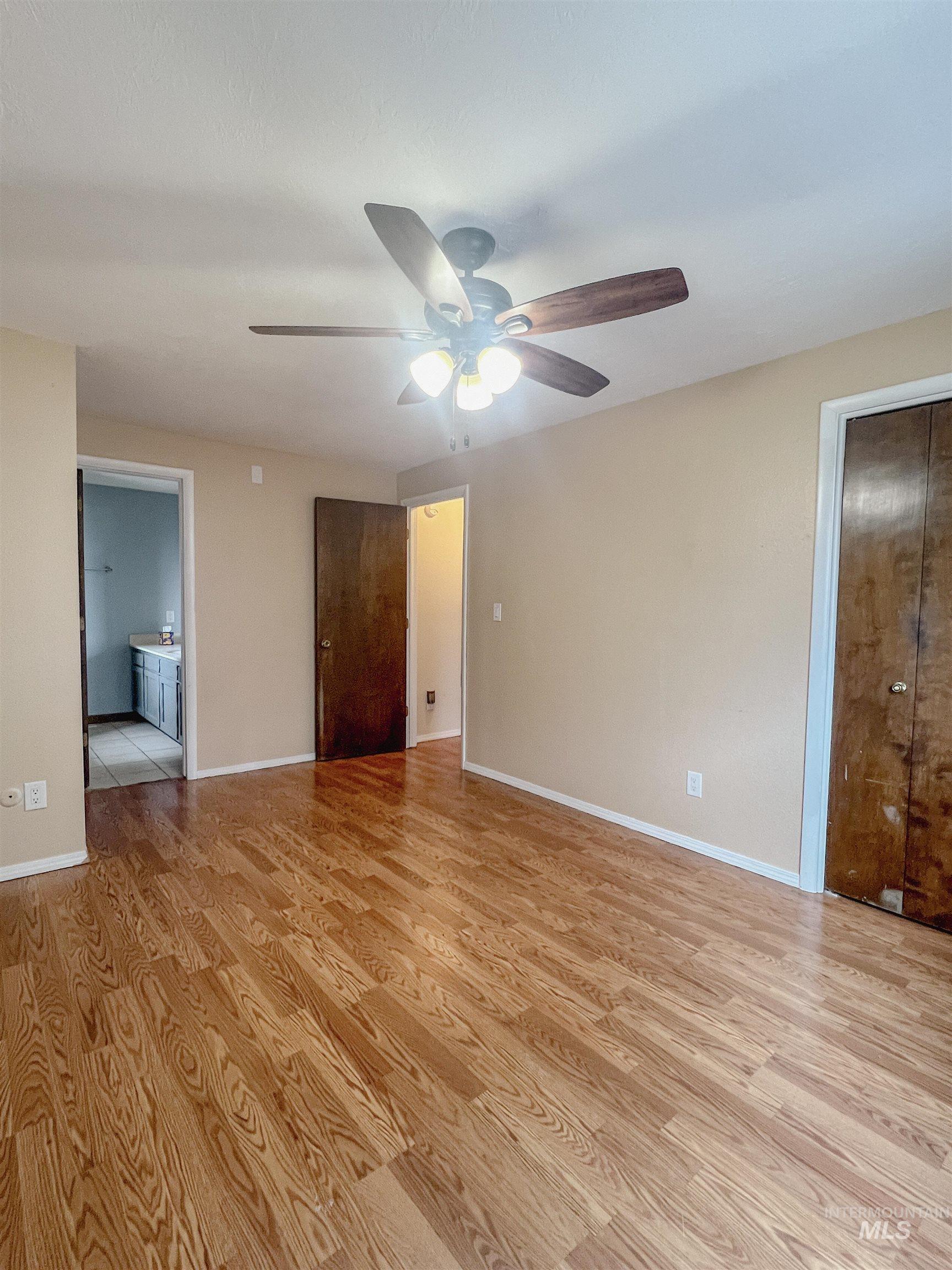 7107 W Amity Rd