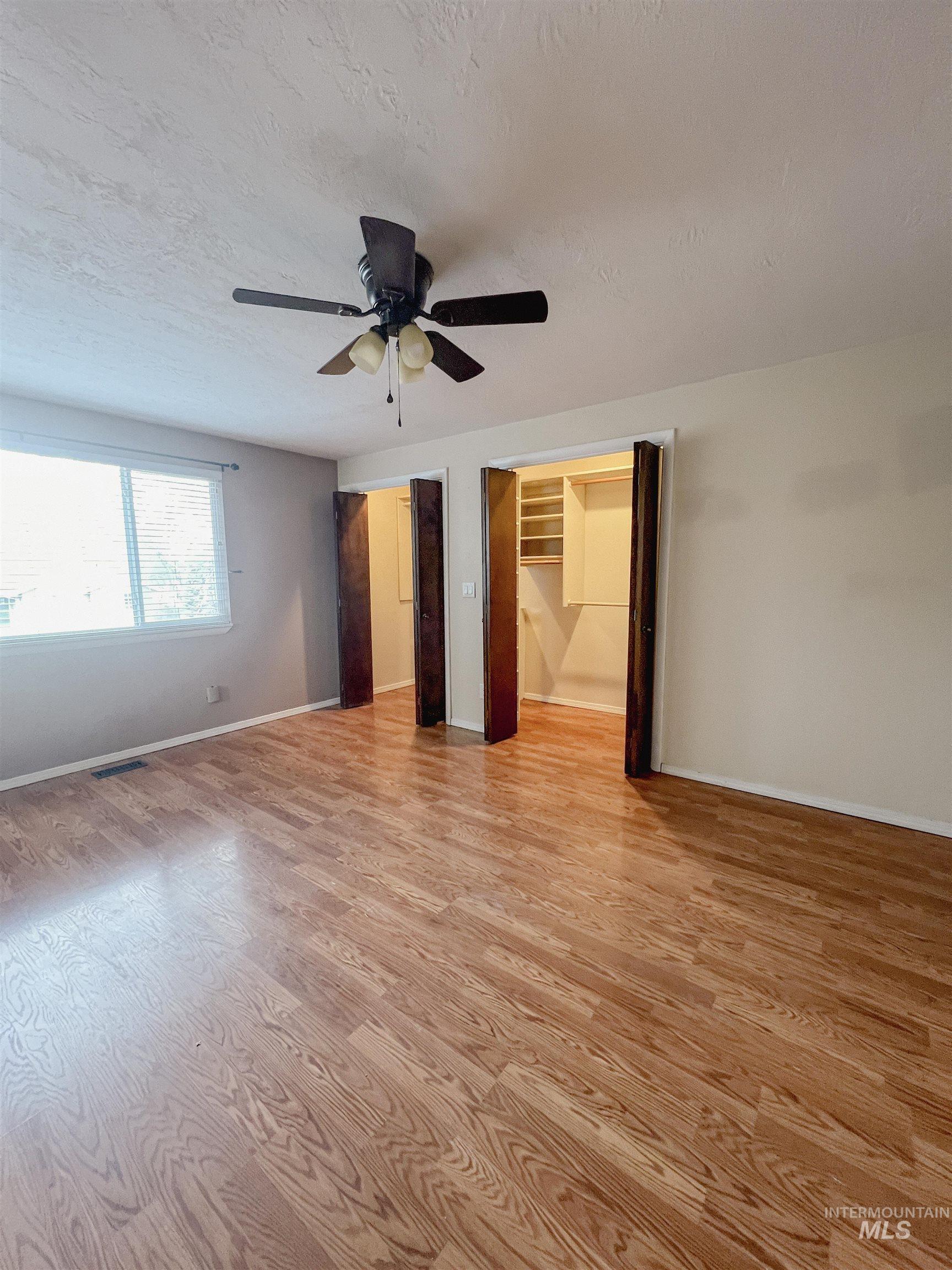7107 W Amity Rd