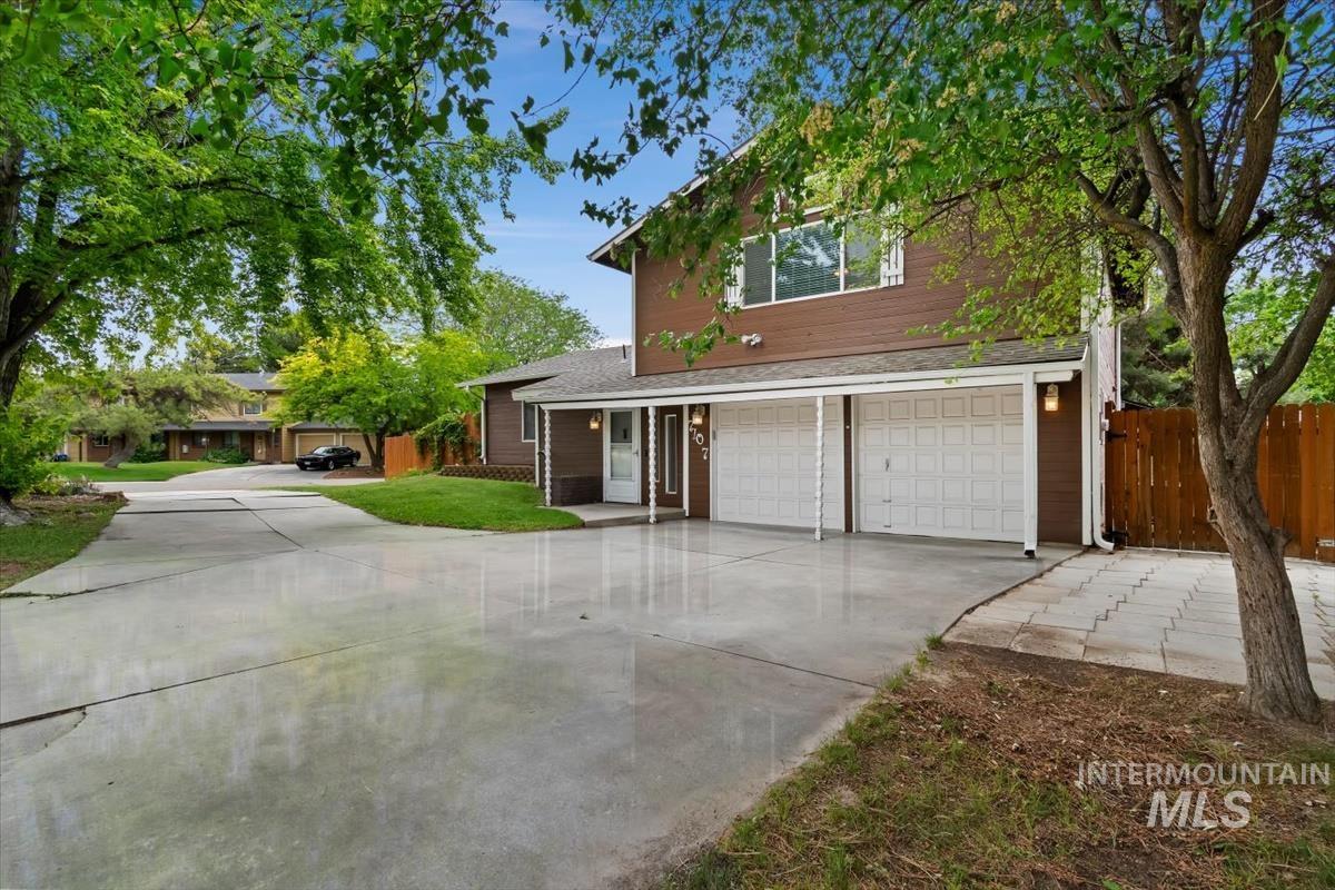 7107 W Amity Rd