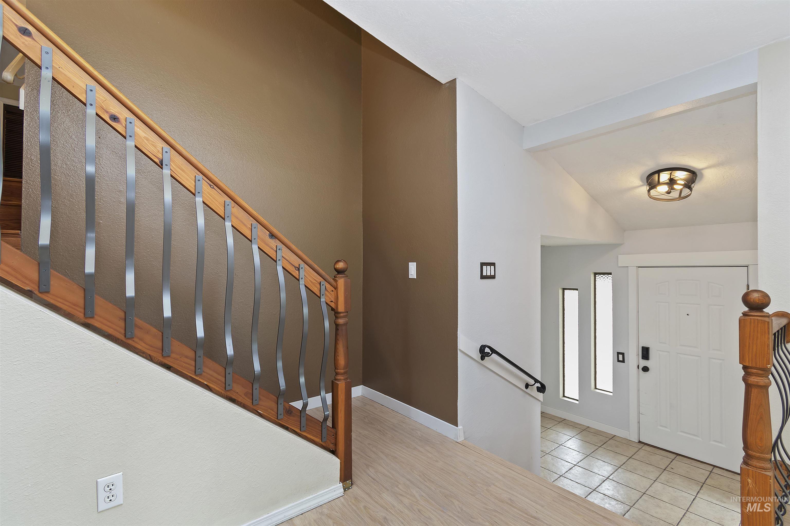 7107 W Amity Rd