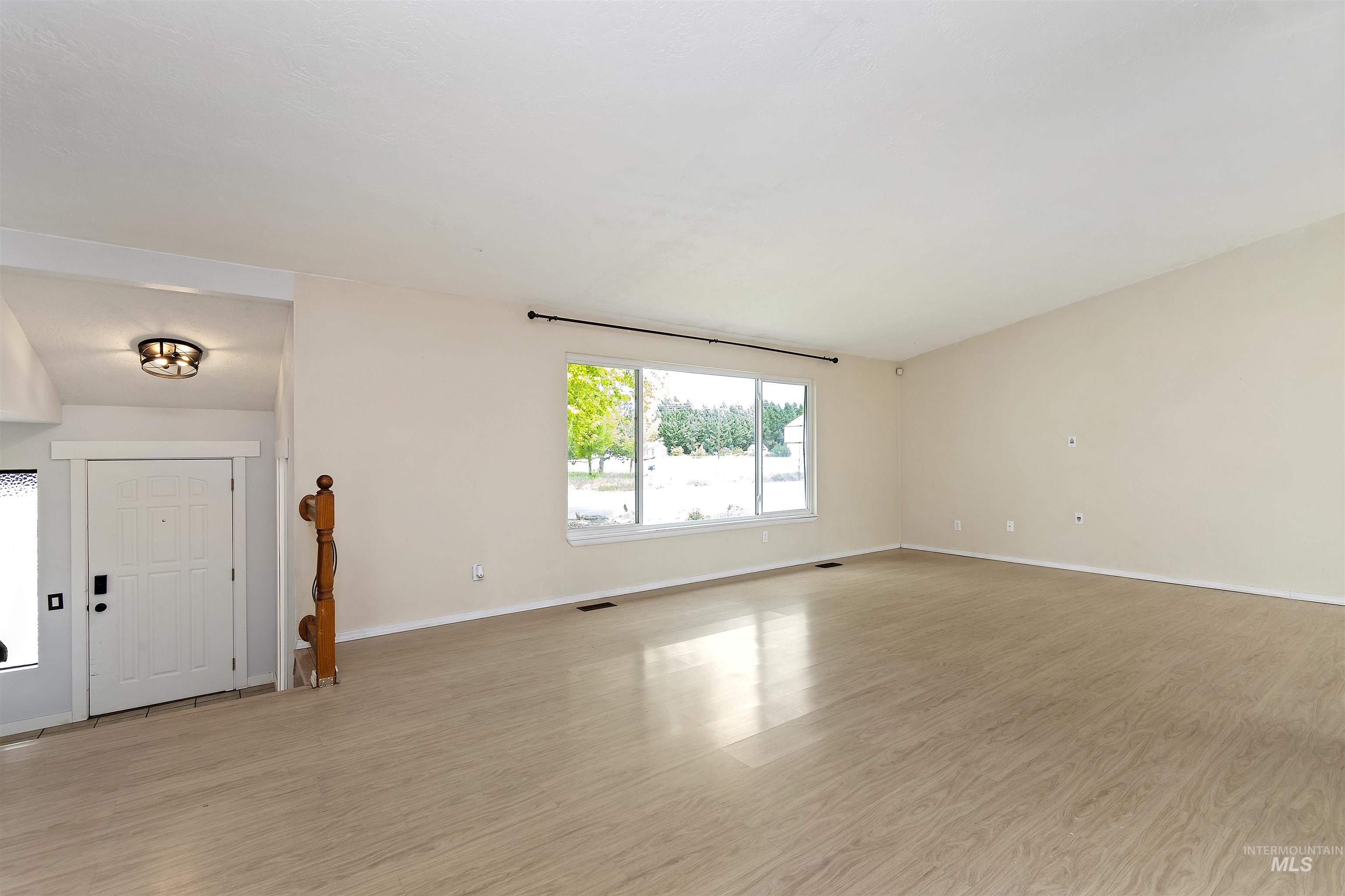 7107 W Amity Rd