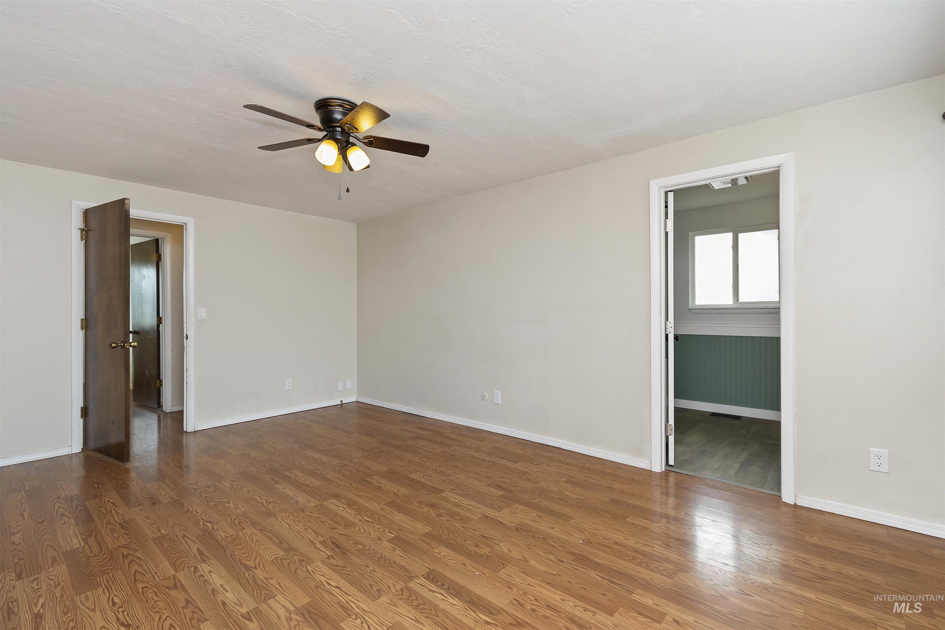 7107 W Amity Rd