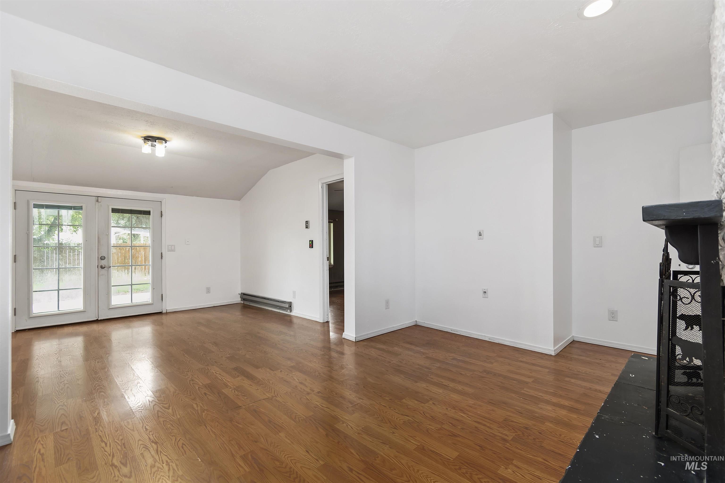 7107 W Amity Rd