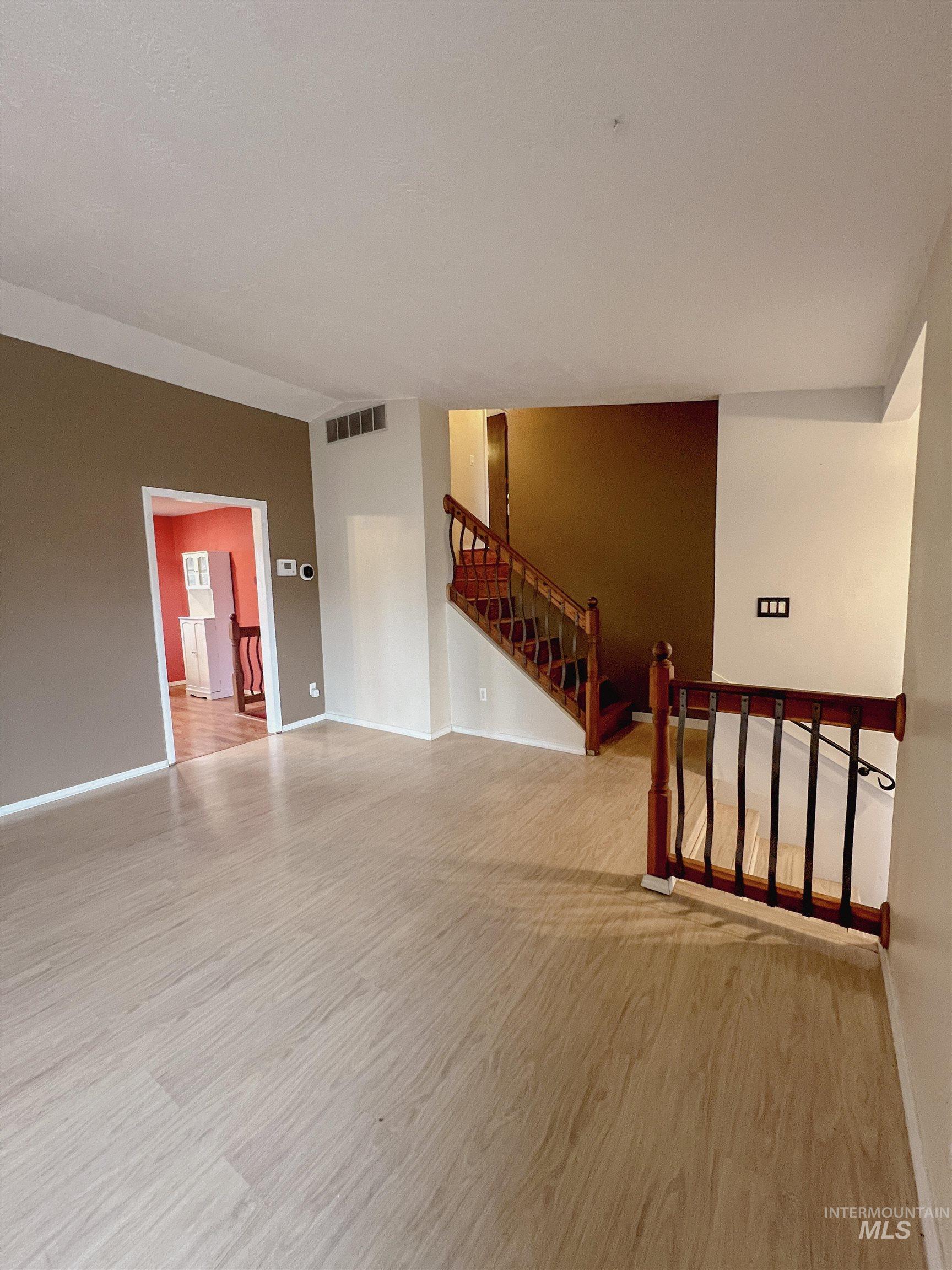 7107 W Amity Rd