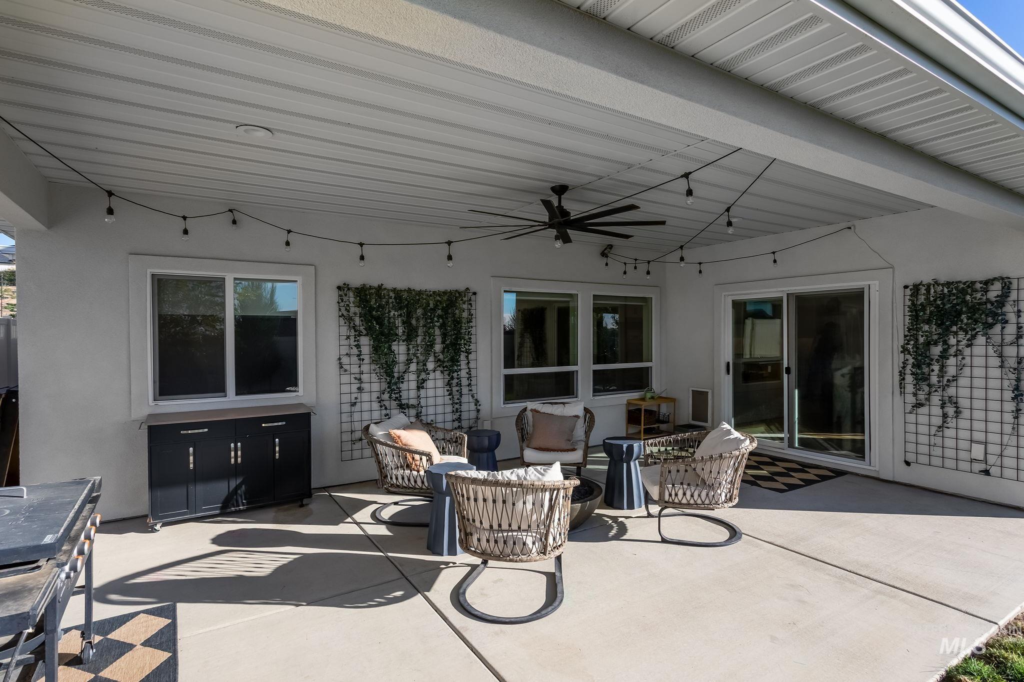 11445 W Threadgrass St