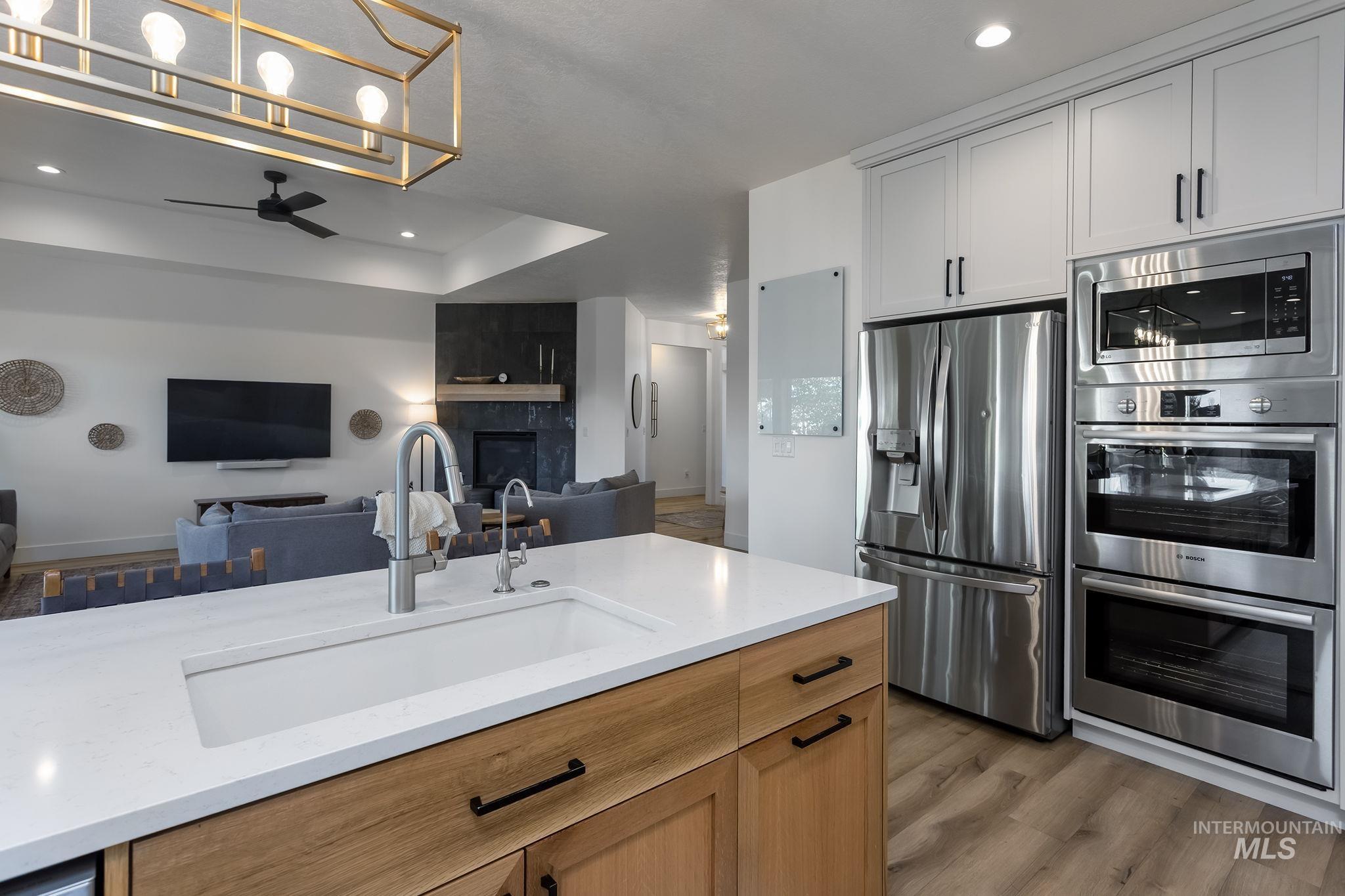 11445 W Threadgrass St