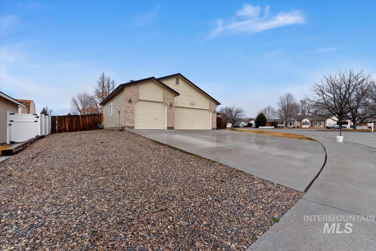 1680 Fairway