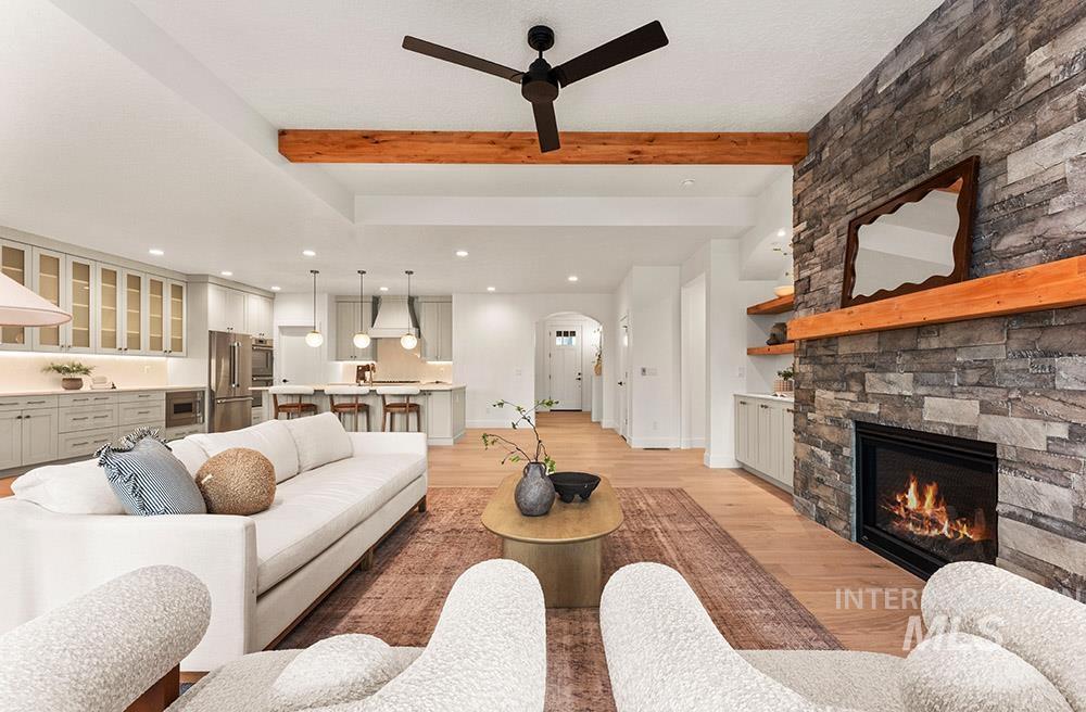 1049 N Gracie Ave Unit: Lot 1/7