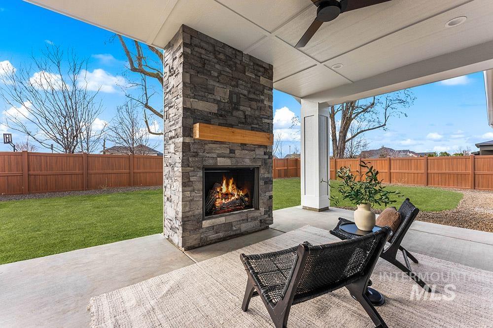 1049 N Gracie Ave Unit: Lot 1/7