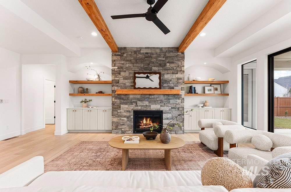 1049 N Gracie Ave Unit: Lot 1/7