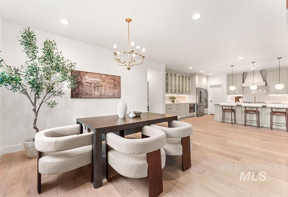 1049 N Gracie Ave Unit: Lot 1/7