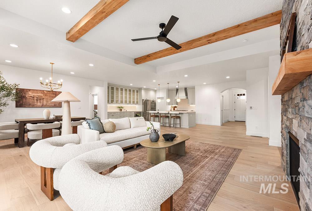 1049 N Gracie Ave Unit: Lot 1/7