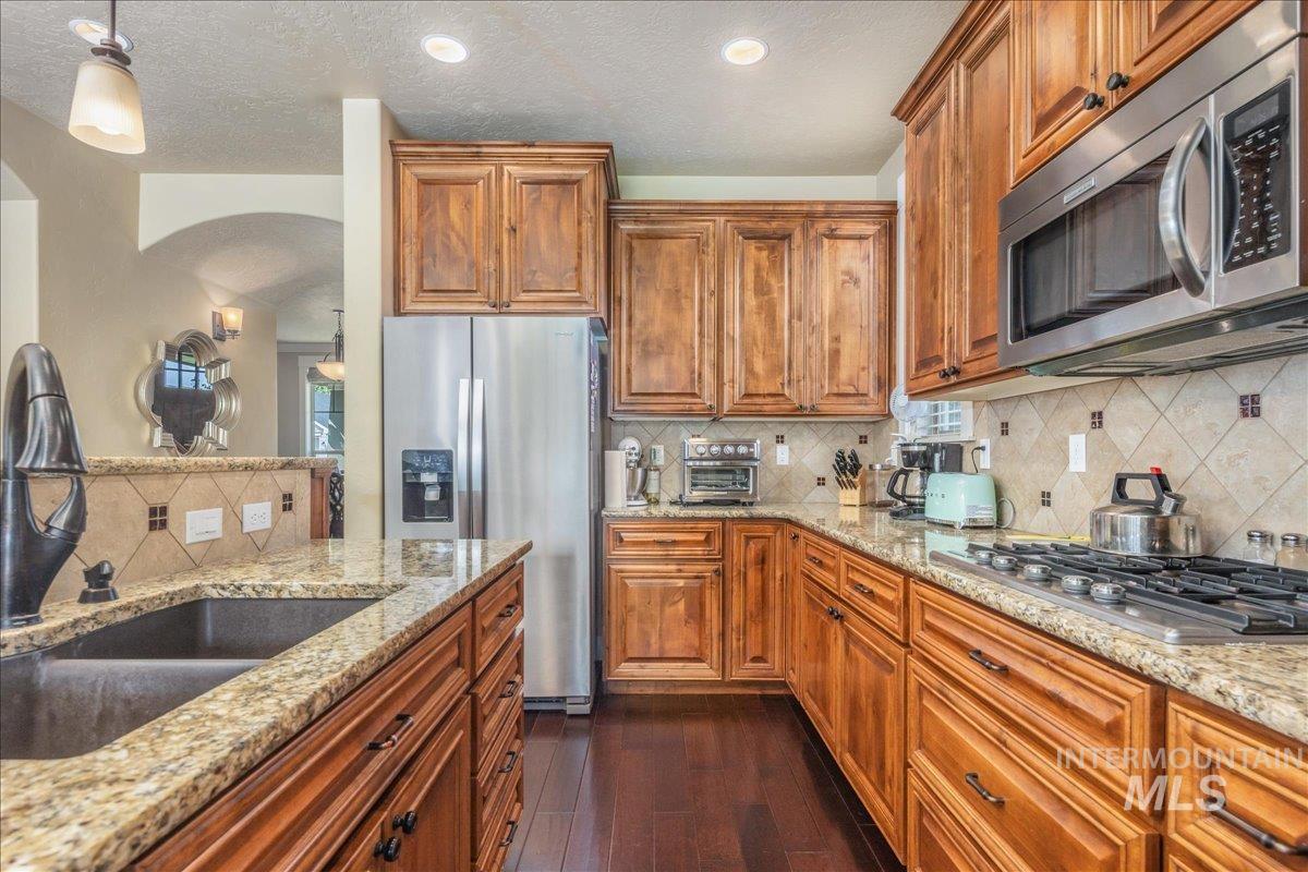 12621 S Carriage Hill Way