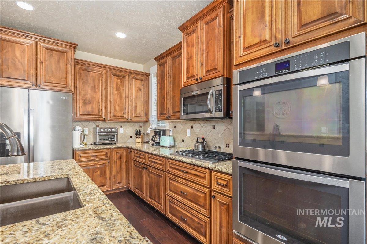12621 S Carriage Hill Way