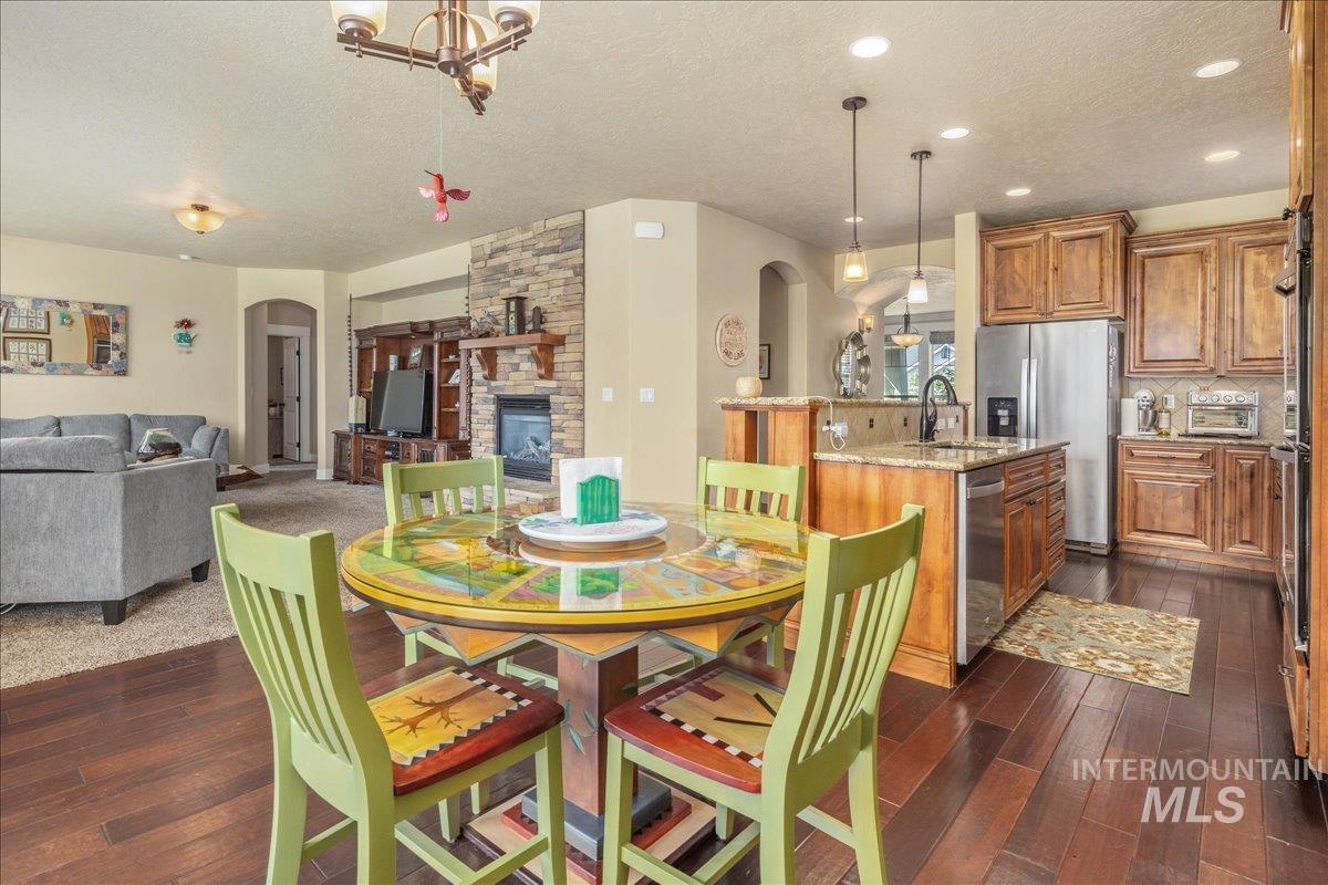 12621 S Carriage Hill Way